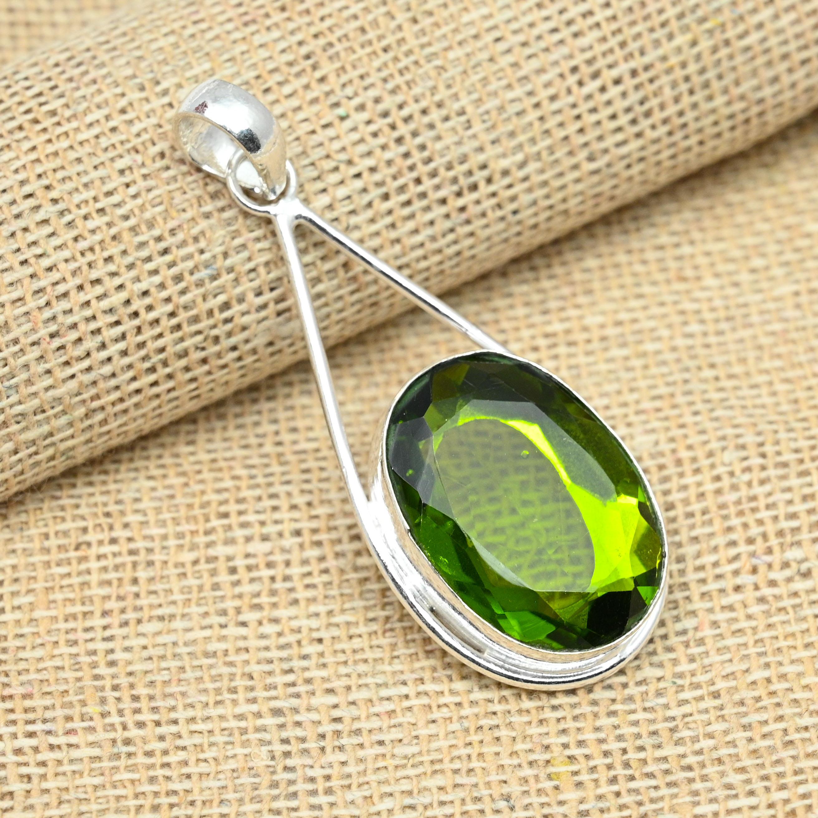 Pandantiv cu piatră prețioasă bijuterii de designer lucrate manual cu peridot verde 925