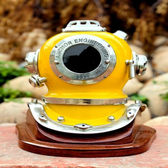 Scuba Diving Helmet 30.48 Cm Yellow US Navy Mark V Divers Helmet Marine Deep Diving Helmet Diving Helmet Mark V Diving Helmet with Base