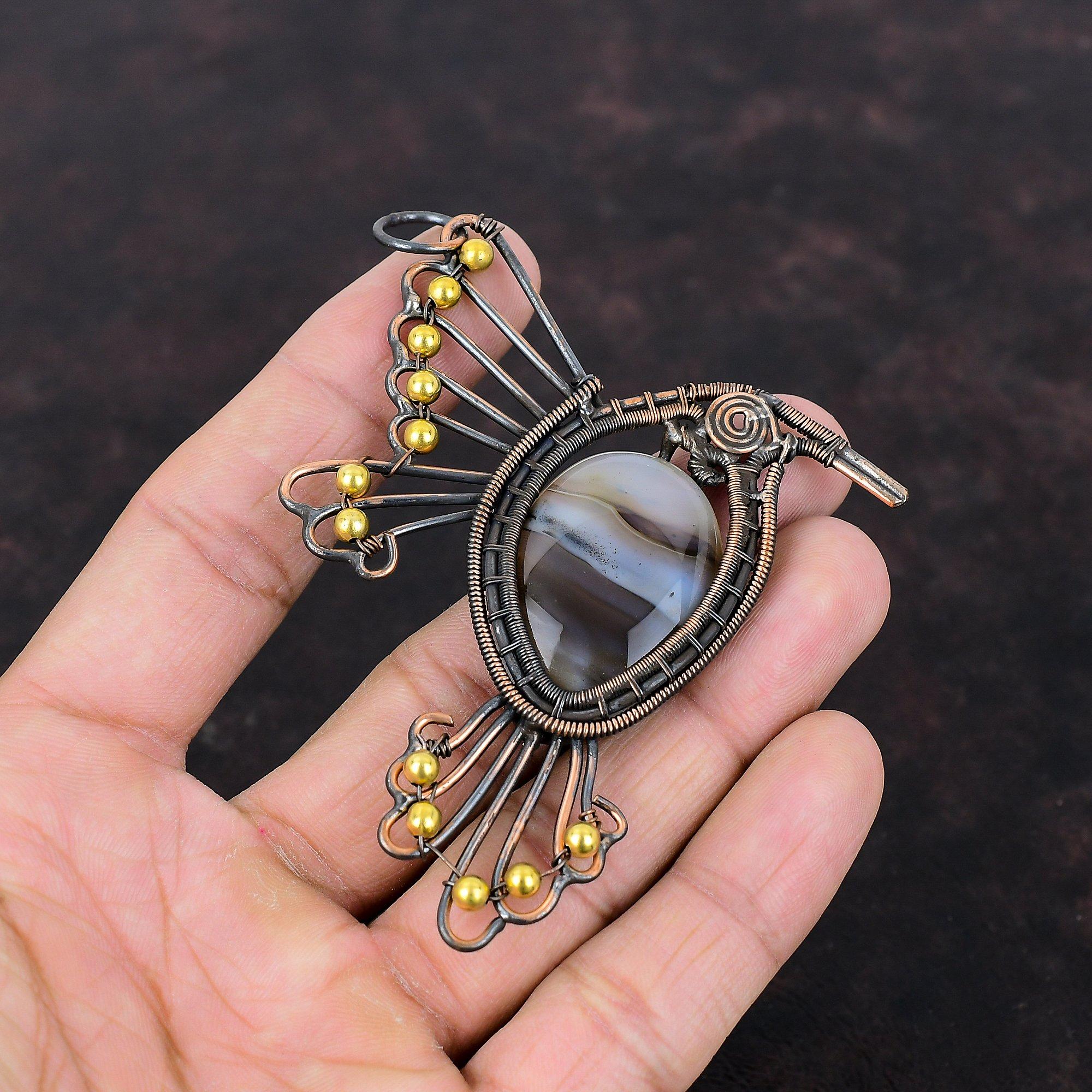 Pandantiv Agat Montana Pandantiv Înfășurat în Sârmă de Cupru Pandantiv de Designer Bijuterii cu Păsări Pandantiv Delicat cu Piatră Prețioasă Bijuterii Handmade din Cupru Cadou Pentru El