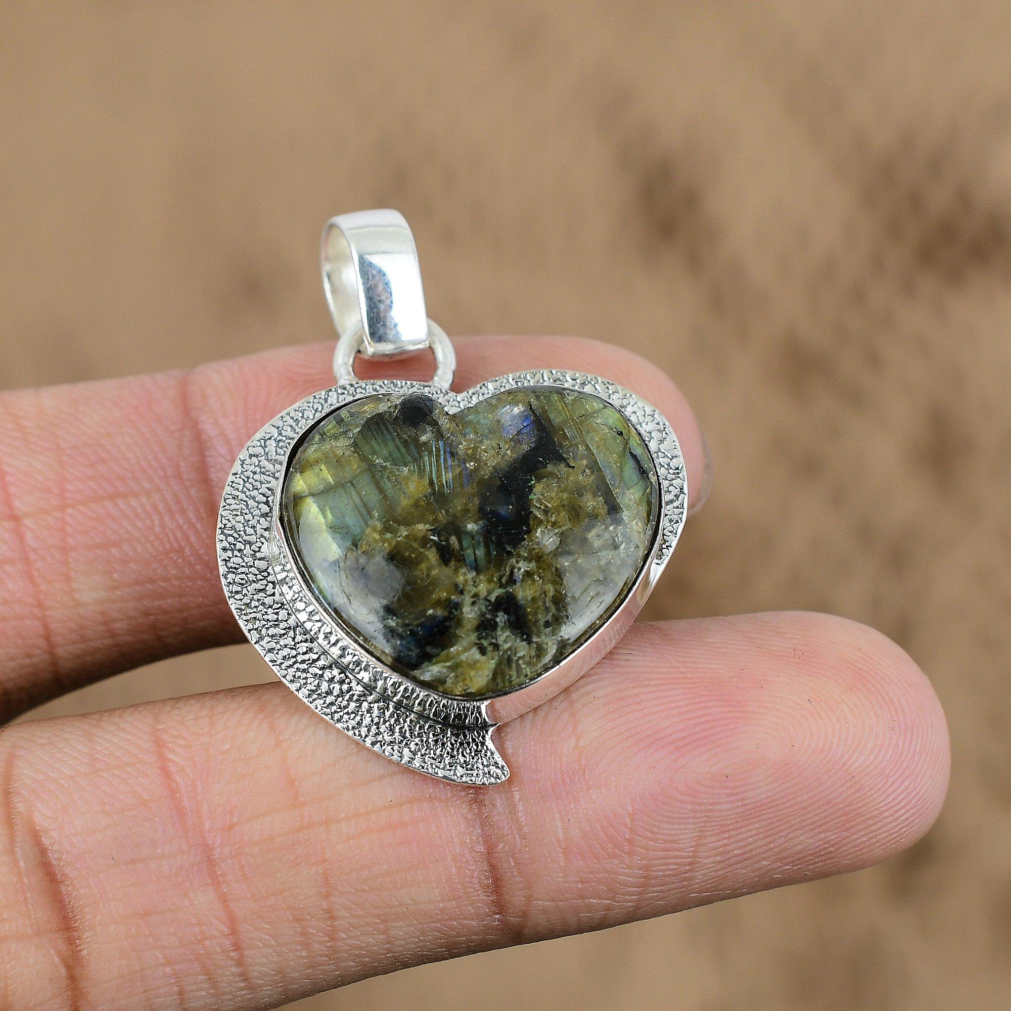 Natural Labradorite Gemstone Pendant Heart Gray 925 Sterling Silver Jewelry
