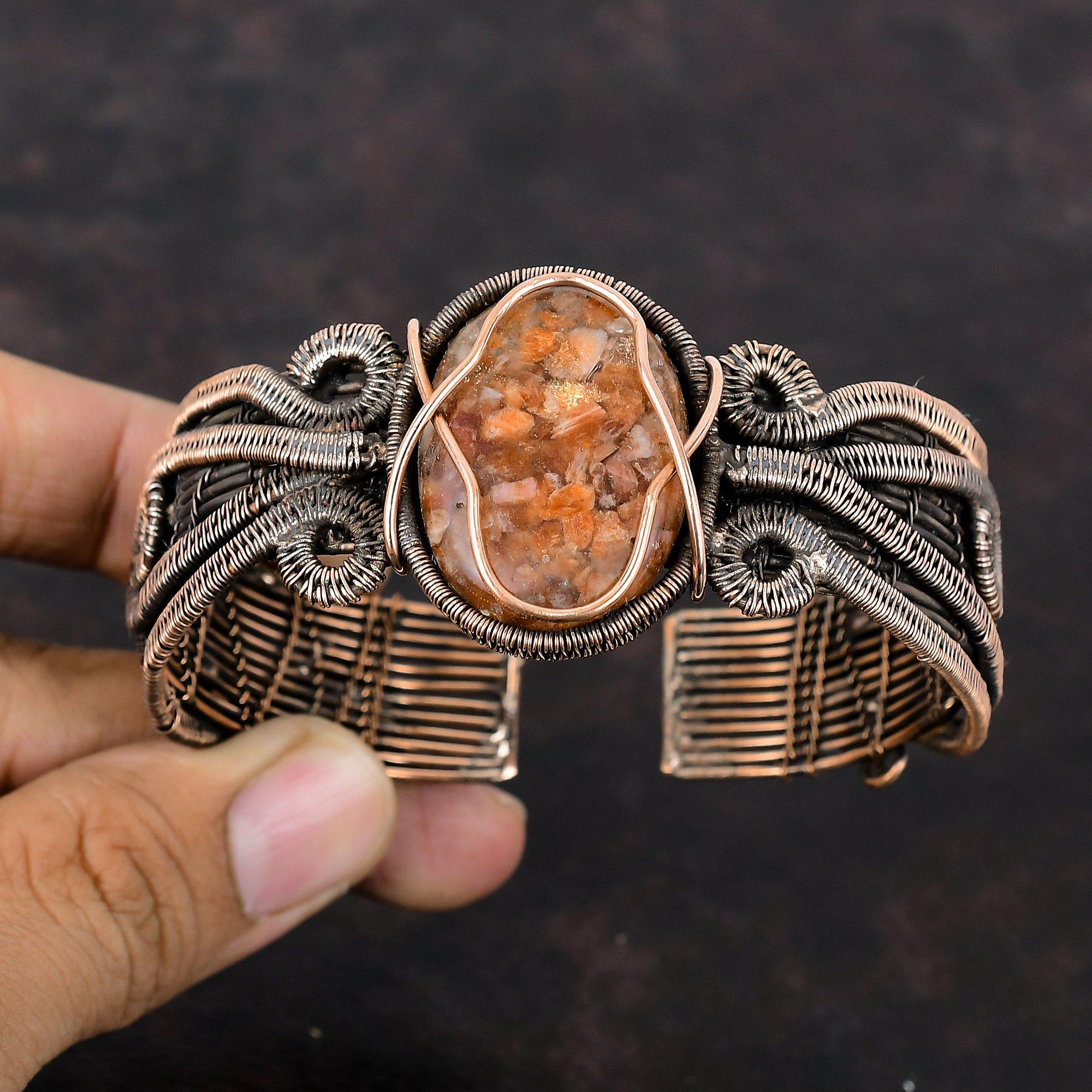 Bransoletka mankietowa z kamieniem słonecznym, owijana drutem miedzianym, regulowana bransoletka bangle, biżuteria z kamieniem słonecznym, miedziana bransoletka mankietowa, ręcznie robiona bransoletka designerska