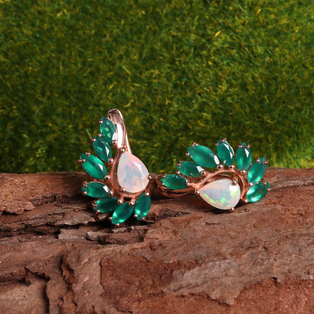 Delicato design ad ala Agata verde naturale con colorata pietra preziosa opale Orecchini in argento sterling, regalo elegante e nobile per le donne
