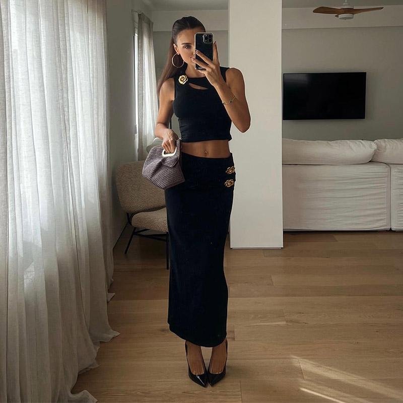 Elegant 3D Metal Flower Women 2 Piece Set Sleeveless Slim Crop Hollow Out Tops High Waist Maxi Skirts 2025 Spring Summer Lady Vacation Suit