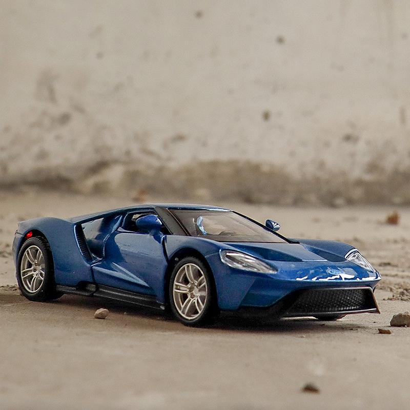 5 Inch Metal Car Simulation Exquisite Diecast & Toy Vehicle Ford GT Supercar RMZ City 1:36 Alloy Model Gifts For Children