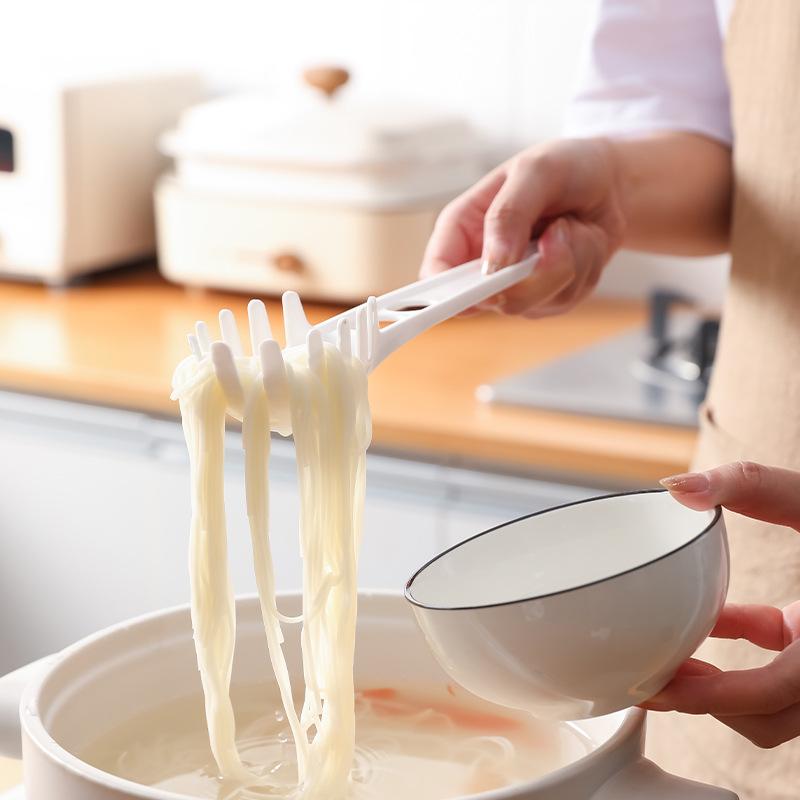 Practical Pasta Noodle Spoon Pasta Scoop Colander Noodle and Egg Spaghetti Ladle Slot Spoon Nylon Colander Kitchen Gadget