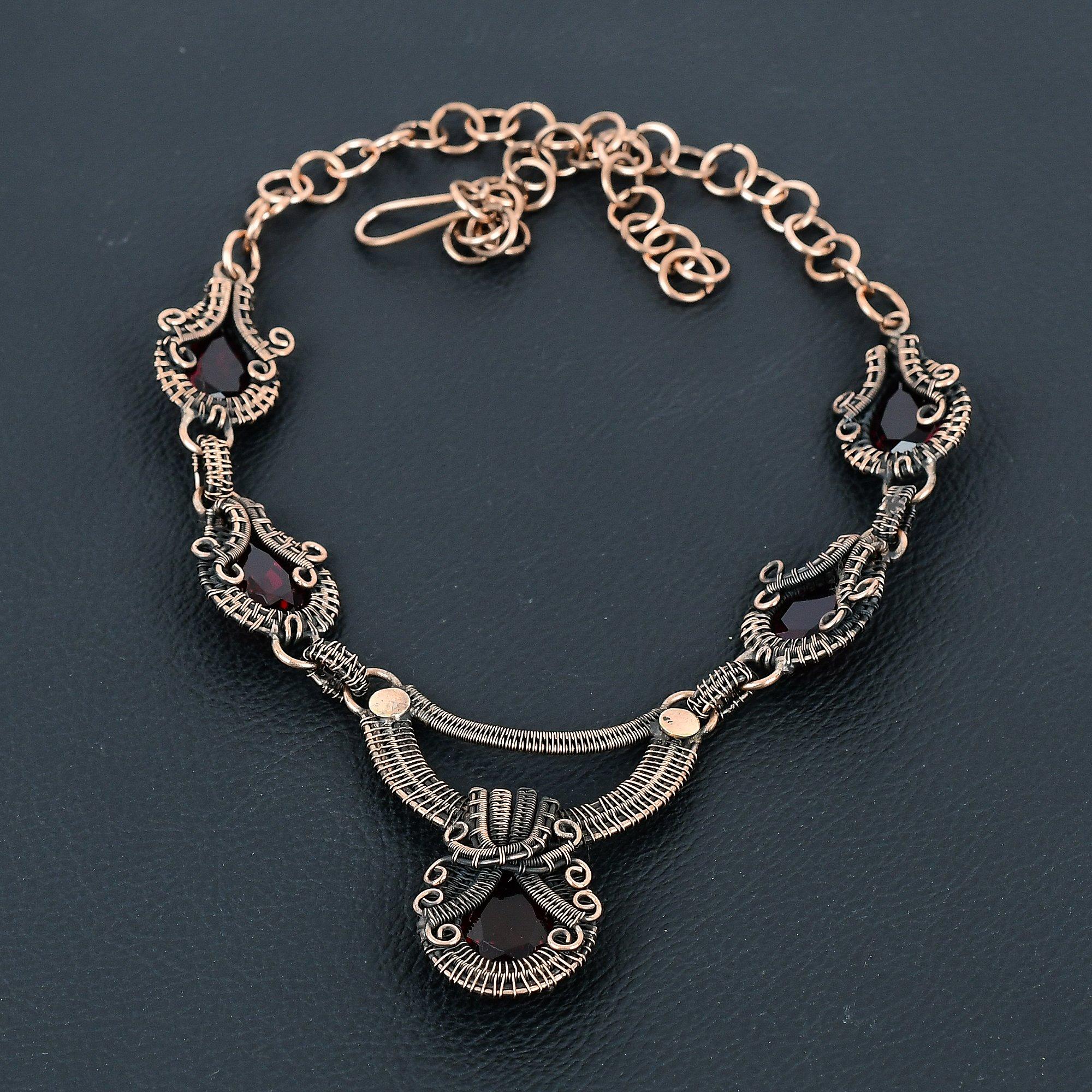Erstaunlicher Granat-Edelstein, handgefertigt, reines Kupfer, Drahtwickelschmuck, Halskette für Frauen
