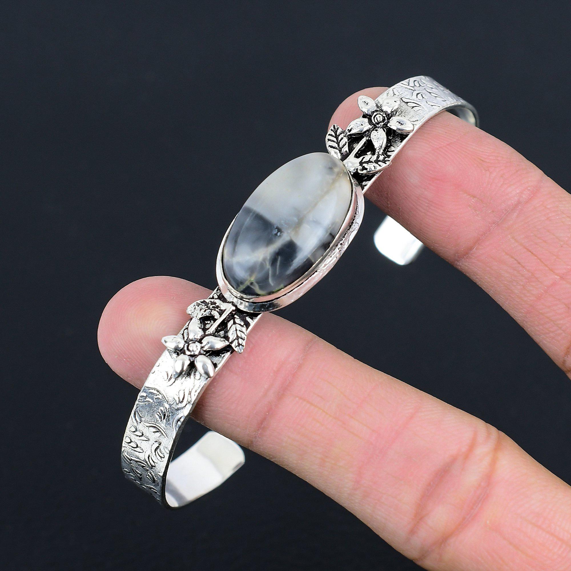 Daughters Day Deal Sterling Silver Fume Agate Gemstone Flower Bangle Bracelet