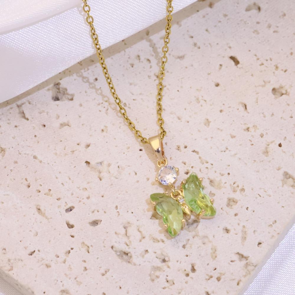 Fashion Zirconia Butterfly Pendant Necklaces for Women Sparkling Stainless Steel Necklace Jewelry Wedding Accessories