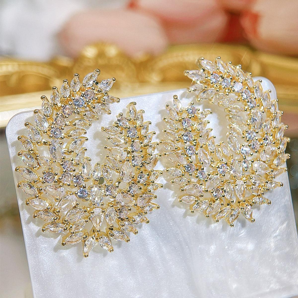 CMM Chic Silvery Golden Hued Earrings with Exquisite Leaf Zircon Setting A Must - have for Fashion Enthusiasts for Women