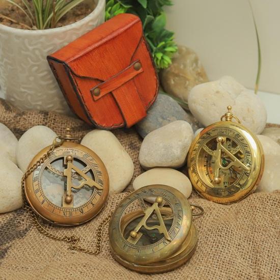 Set Os 3 Brass Compass with Leather Case 5.08 Cm Nautical Sundial for Explorer, Steampunk, Hiking, Gifting Maritime Gift for Him, Her