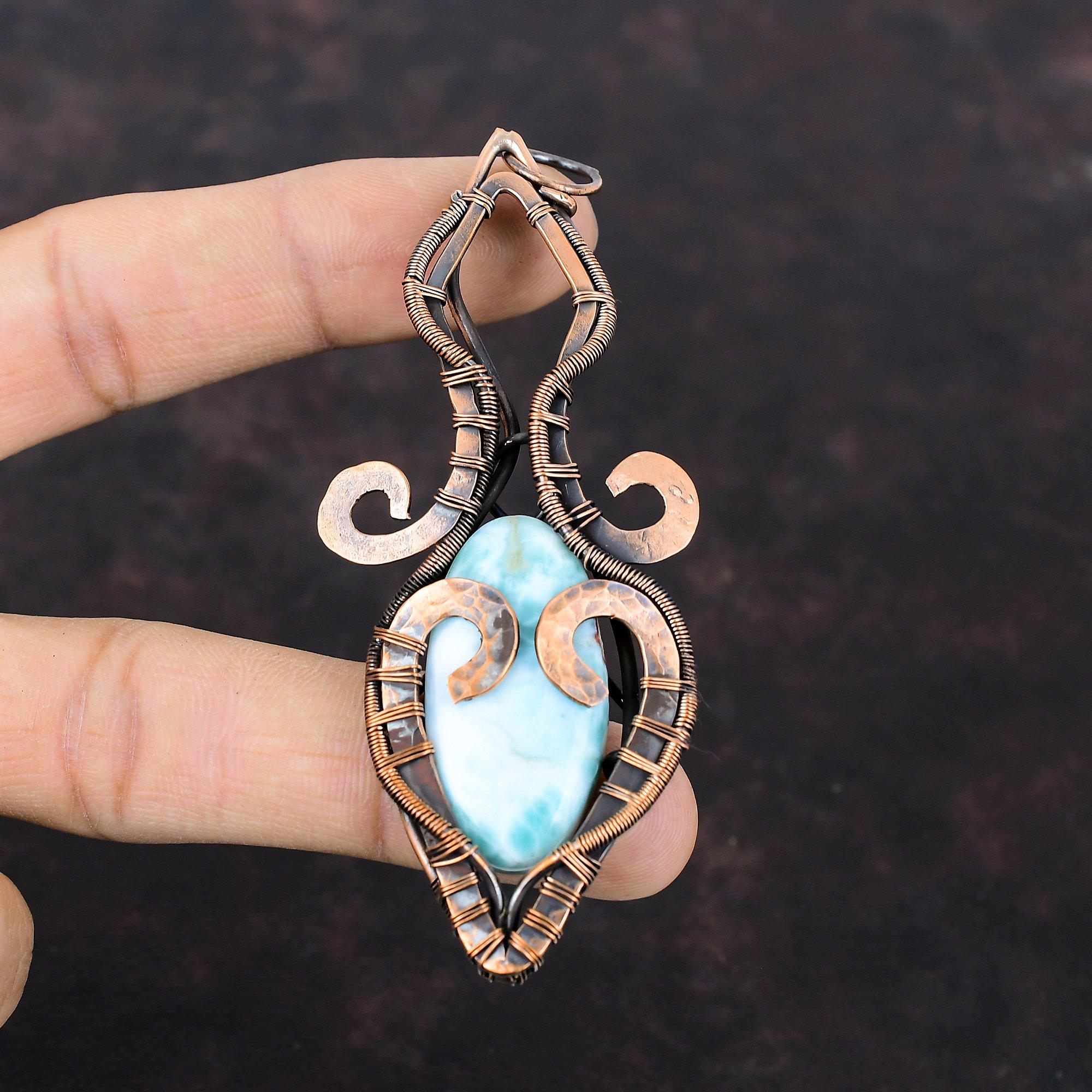 Larimar Anhänger Kupferdraht umwickelter Edelsteinanhänger Handgefertigter Drahtumwickelter Anhänger Larimar Kupferschmuck Hochzeitsgeschenk Ethnischer Stil Anhänger