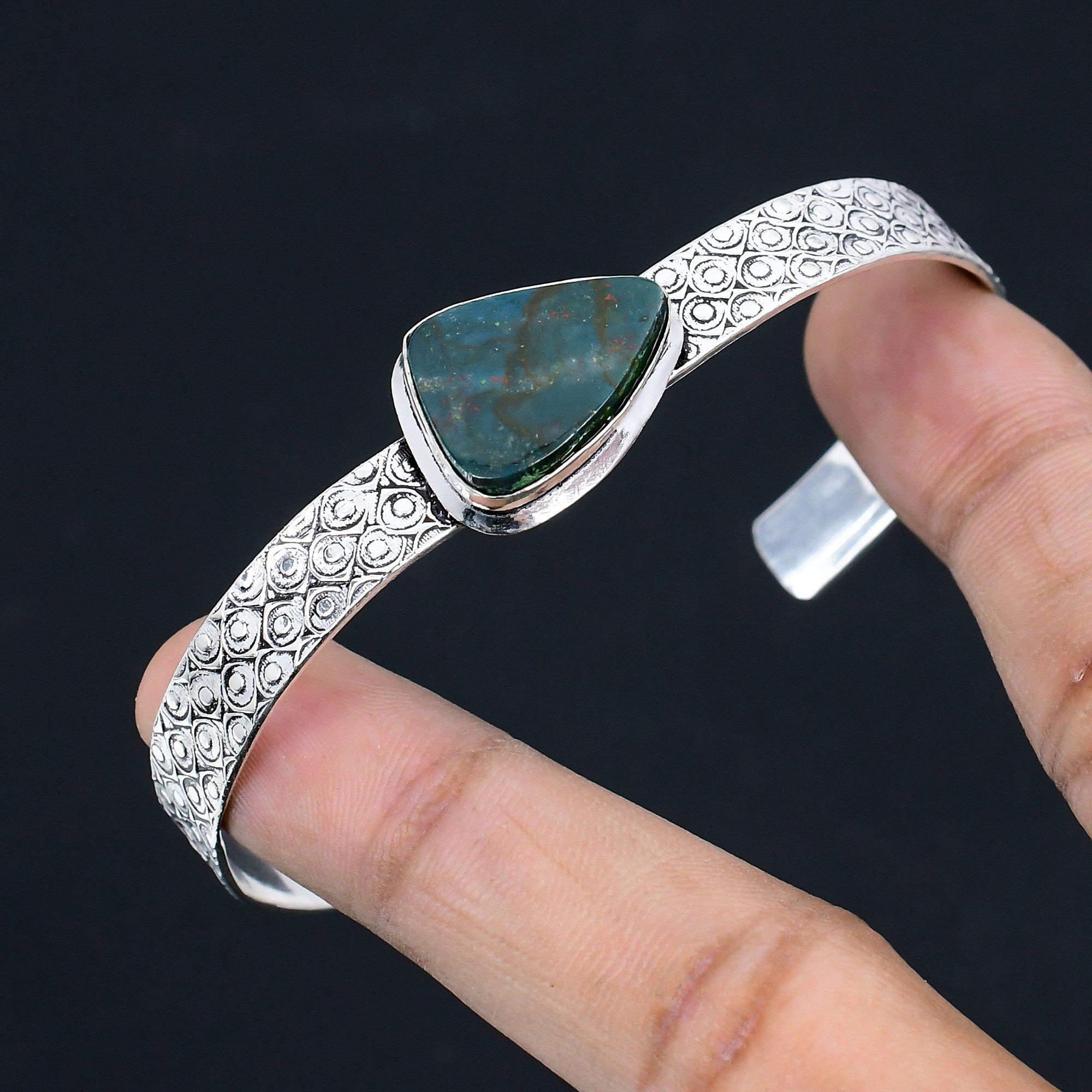 Offre Journée des Filles Pierre de Sang Pierre Précieuse Argent Sterling 925 Bracelet Manchette pour Femme