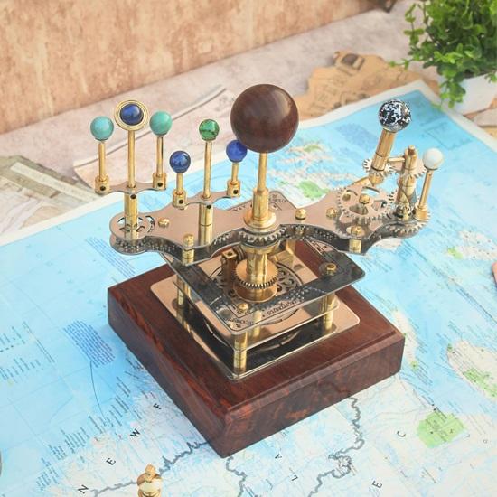 25.4 Cm Orrery Steampunk Home Décor Solar System Model Perfect Housewarming Gift, Gift for Husband, Tellurion, Elegant Functional Décor Masterpiece