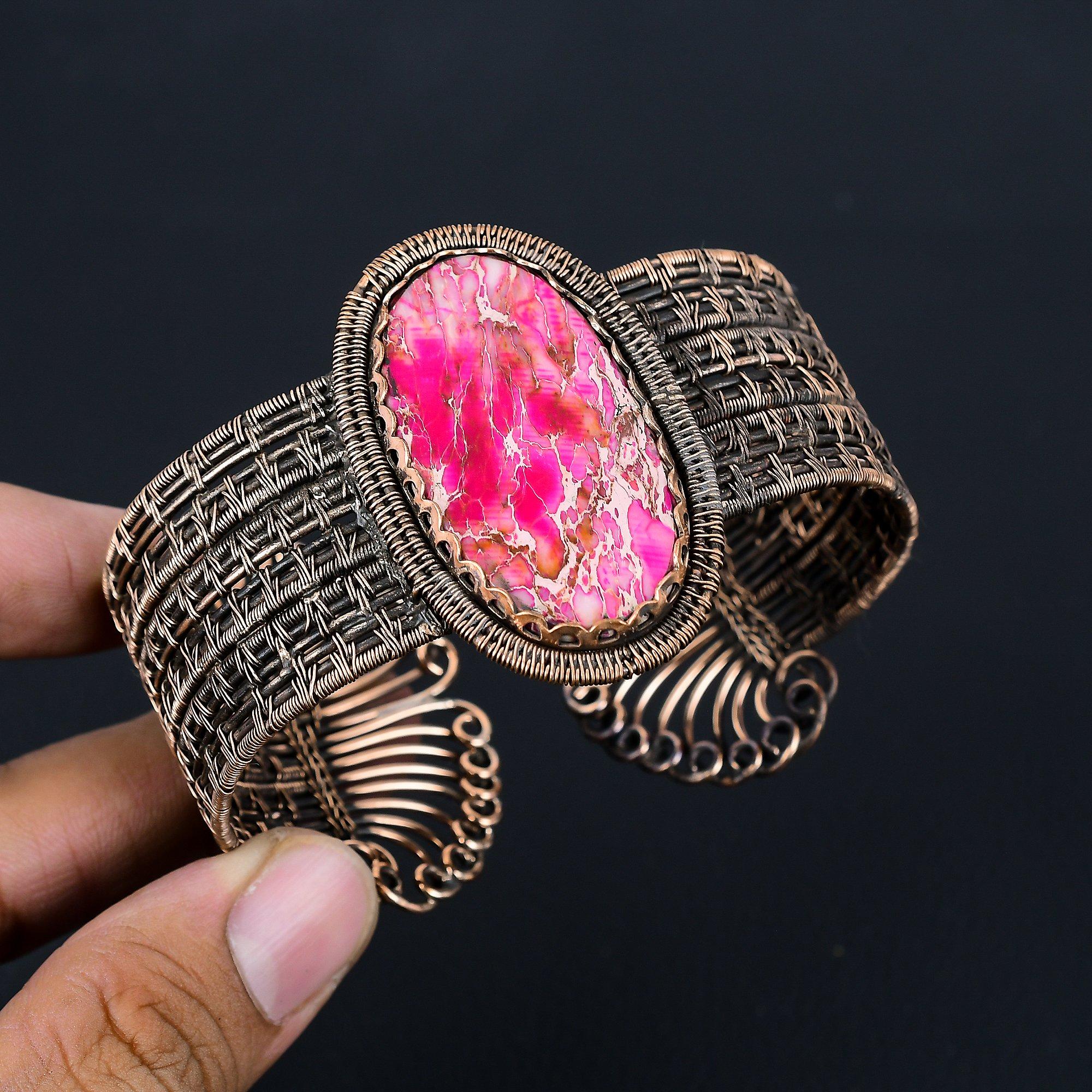 Pierre précieuse de sédiment de mer rose, fil de cuivre pur enveloppé, manchette/bracelet fait à la main, bijoux réglables