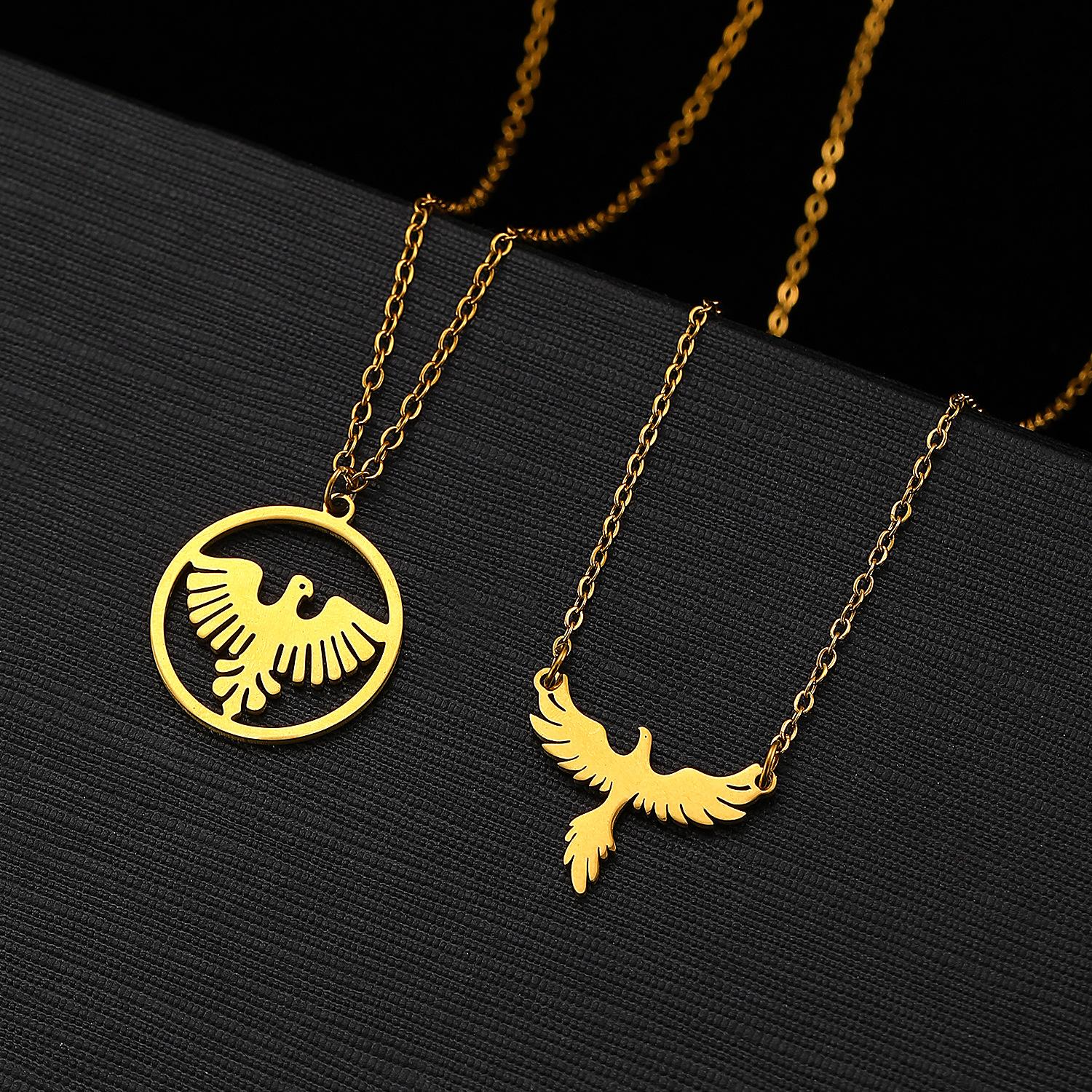 Hip Hop Personality Fashionable Design Versatile Eagle Spreading Wings Necklace Pendant Titanium Steel Collarbone Chain