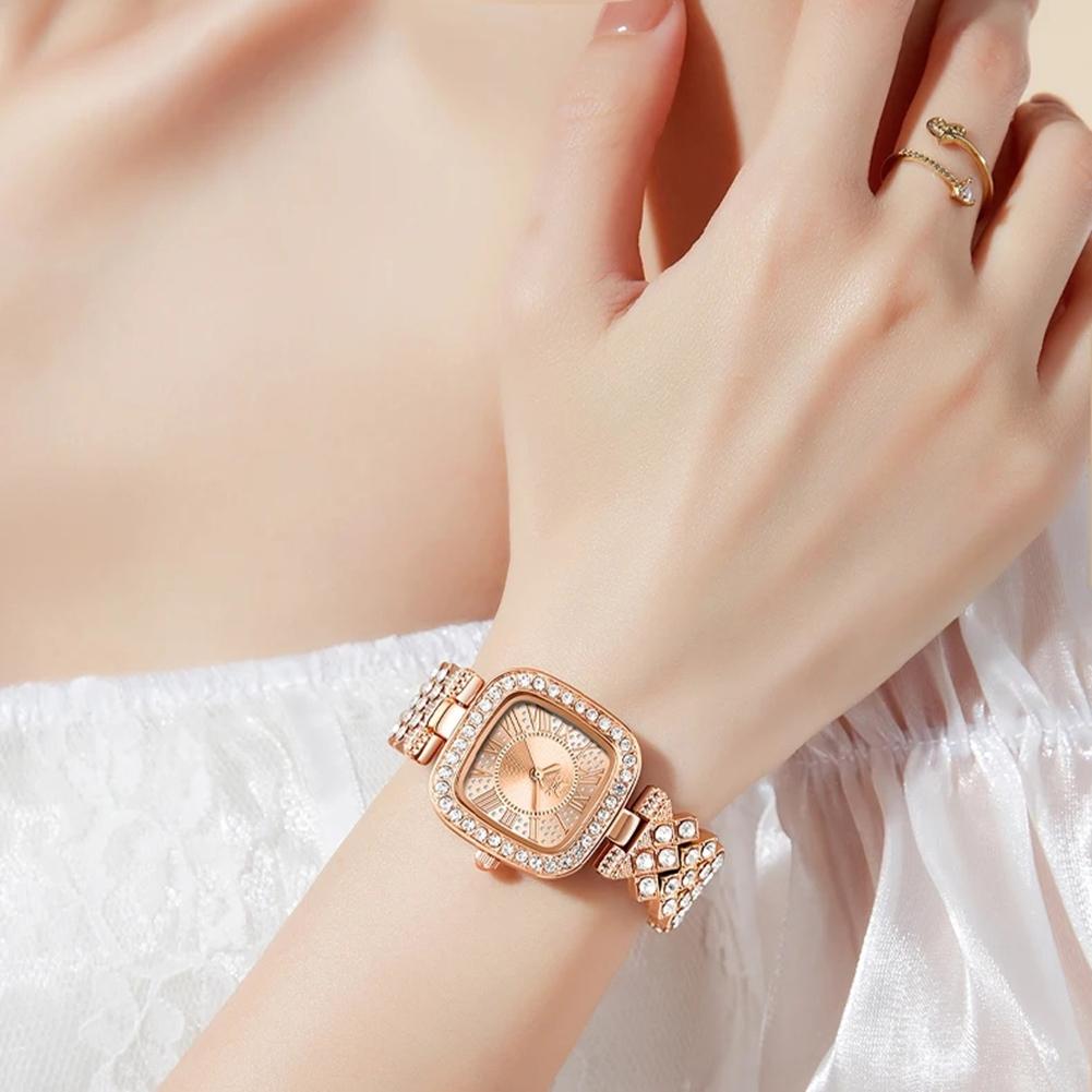 Full Diamond Quartz Watch for Women Fashion Square Roman Numeral Dial Luxury Elegant Ladies Dress Wristwatch