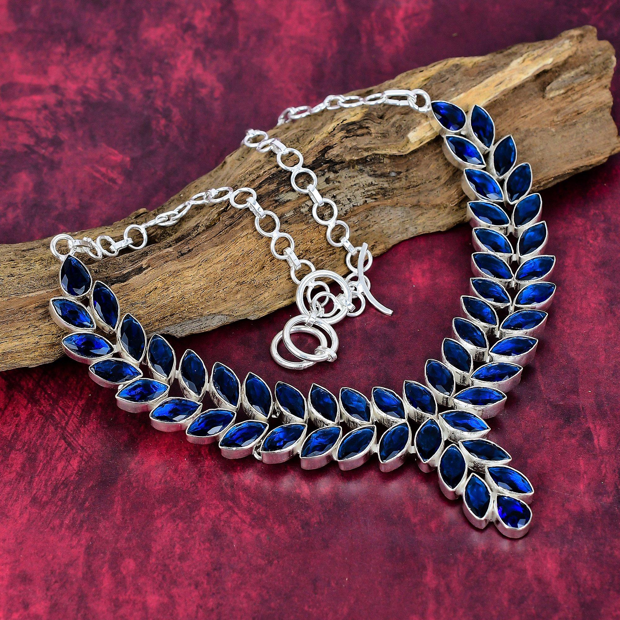 Handgefertigte Halskette mit blauem, im Labor hergestelltem Saphir, Halskette aus massivem 925er Sterlingsilber, antiker Schmuck, ideales Verlobungsgeschenk