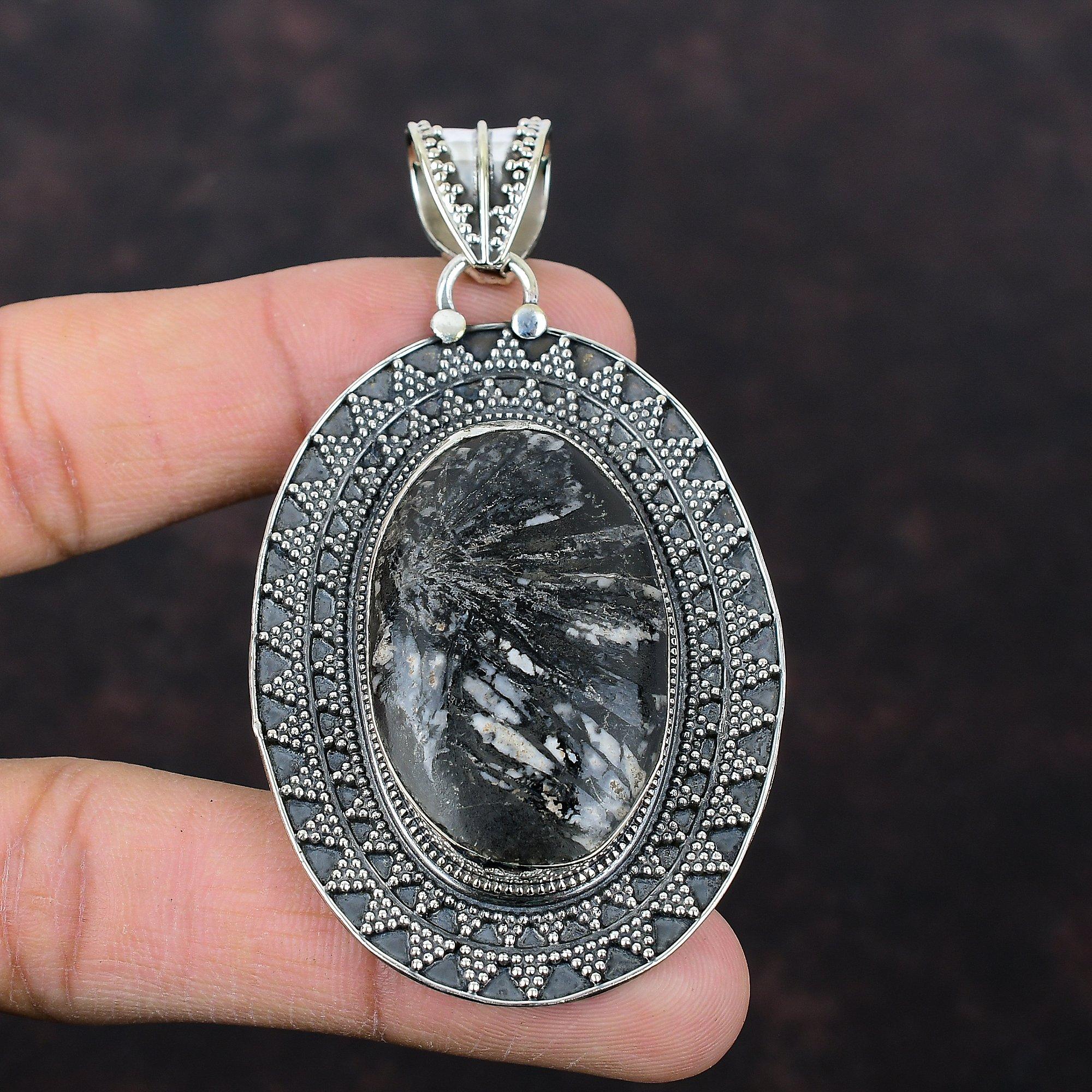 Krysantemumpendant Ädelstenshantverkspendant 925 Sterling Silver Pendant Krysantemumsmycken Vacker Vintagehänge Förlovningsgåva