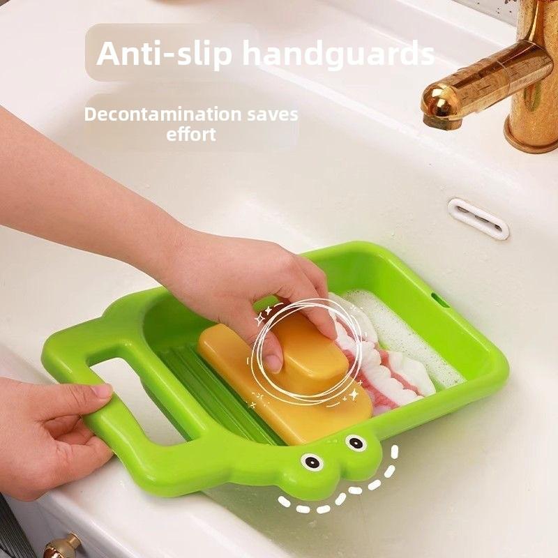 Cartoon Crocodile Wash Board Thickened Hand Wash Laundry Boards Dirty Clothes Washboard with Soap Holder Design for Underwear Lingerie Cleaning