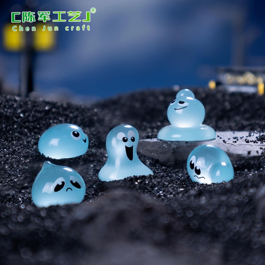 Outdoor Courtyard Gardening Decoration Luminous Water Drop Elf Diy Decoration Accessories Mini Car Desktop Small Ornaments