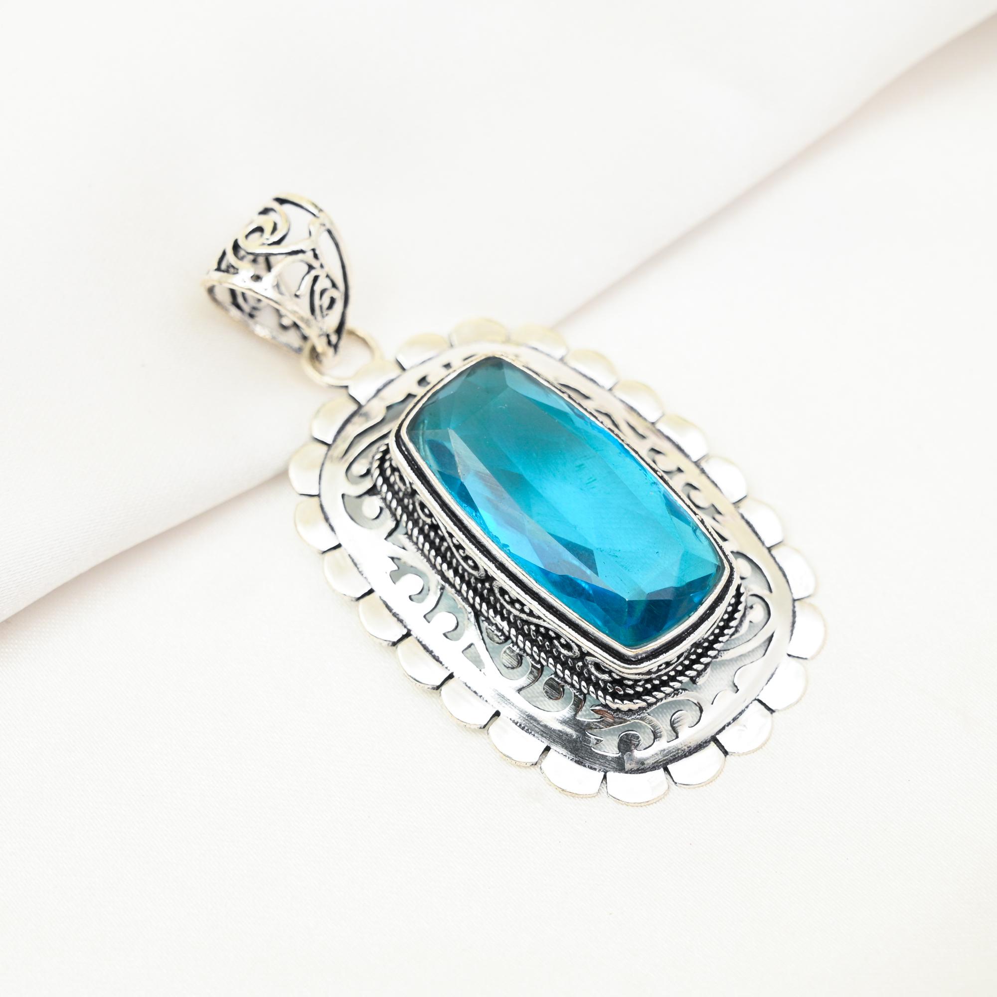 Blauer Topas Anhänger Edelstein Schmuck, 925 Sterling Silber Anhänger, handgefertigter Schmuck Geburtsstein Anhänger, Geschenk für Ihn