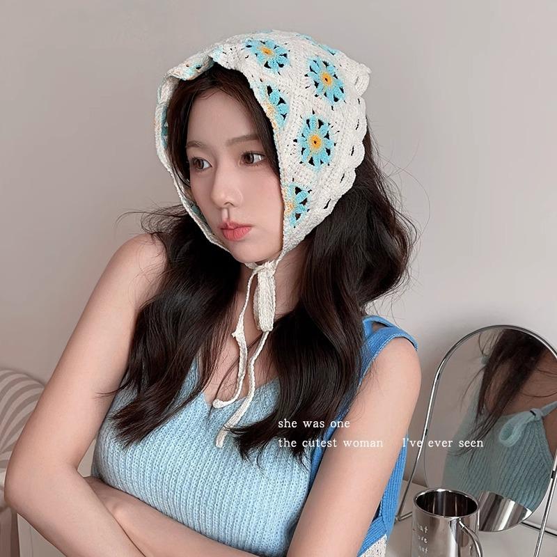 Fashion Knitted Headscarf Hat French Pastoral Style Triangle Headband Handmade Crochet Headband Towel Little Flower Headscarf