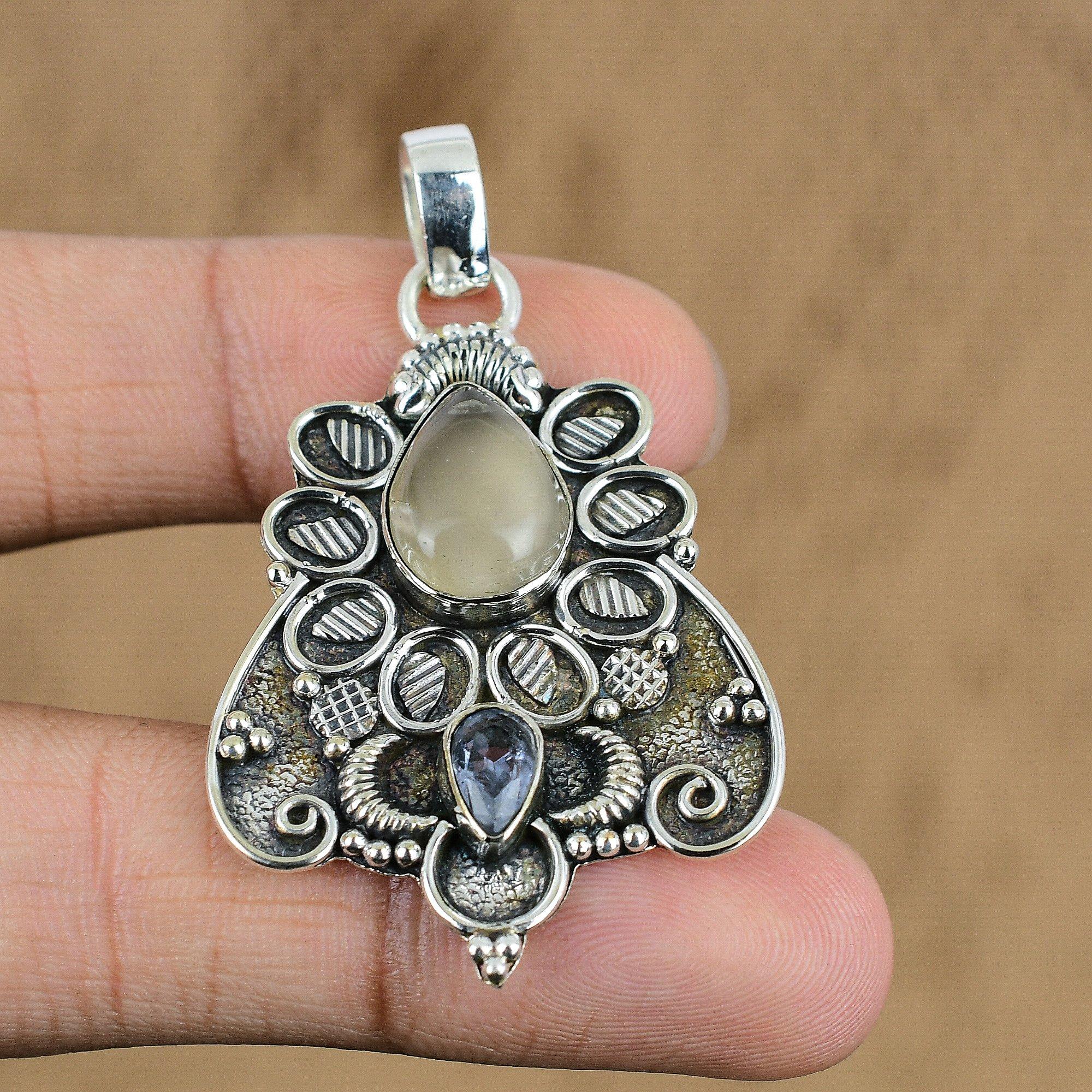 Natural Moonstone Gemstone Pendant 925 Sterling Silver Indian Jewelry For Women