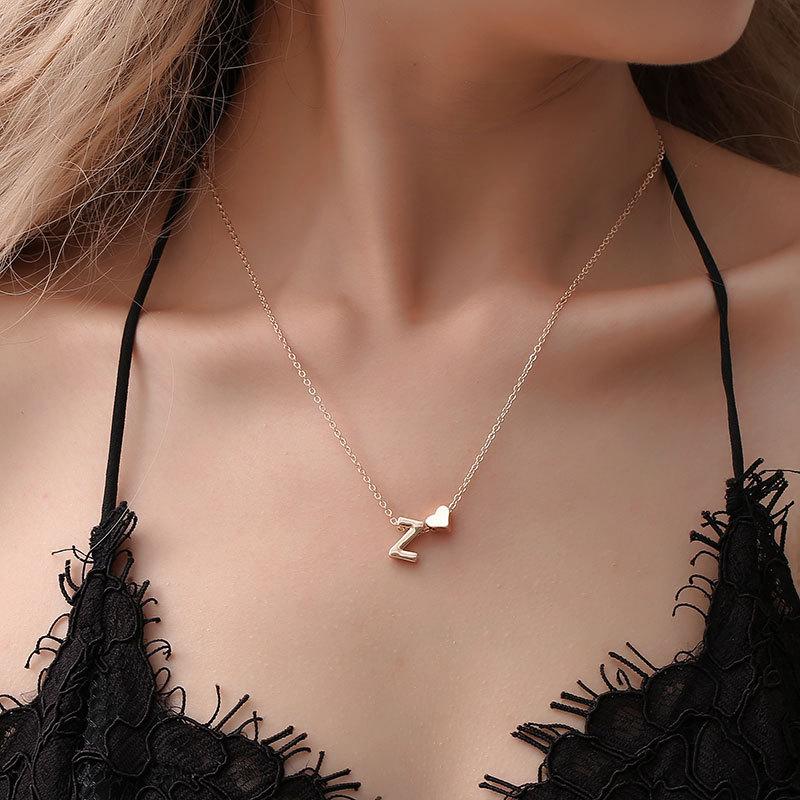 Creative Versatile Fashion Love Heart 26 English Letter Pendant Necklace Short Collarbone Chain