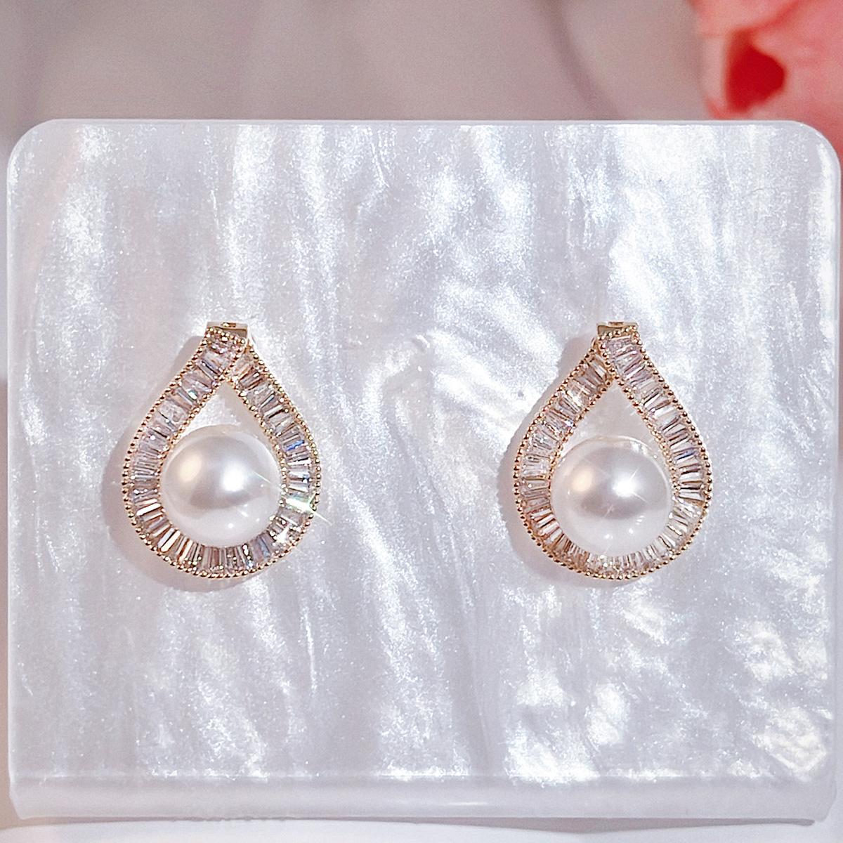 CMM Korean Style Artificial Pearl Gold Color Water Drop Stud Earrings Party Big Ear Studs Woman Jewellery