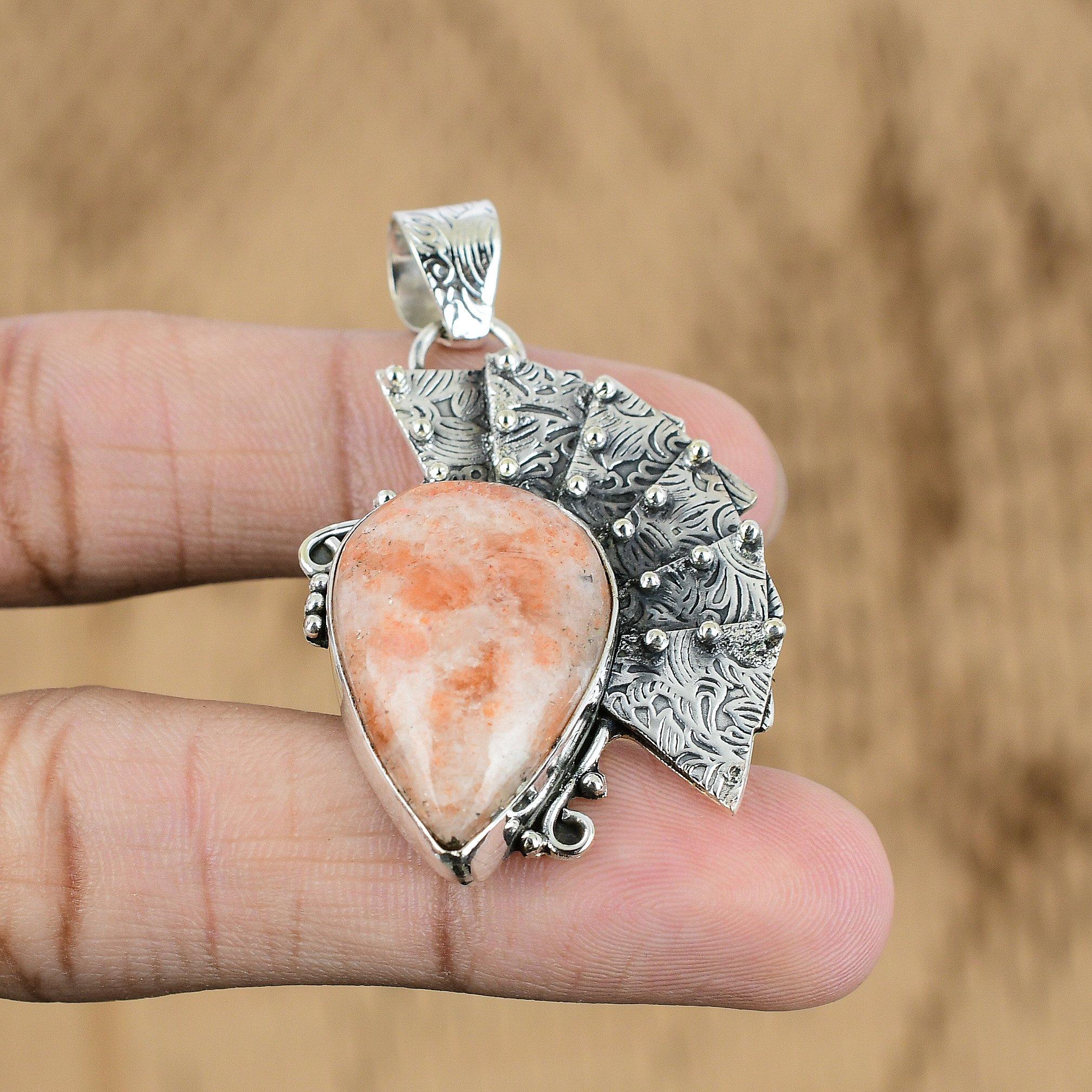 Natural Sunstone Gemstone Pendant 925 Sterling Silver Indian Jewelry For Girls