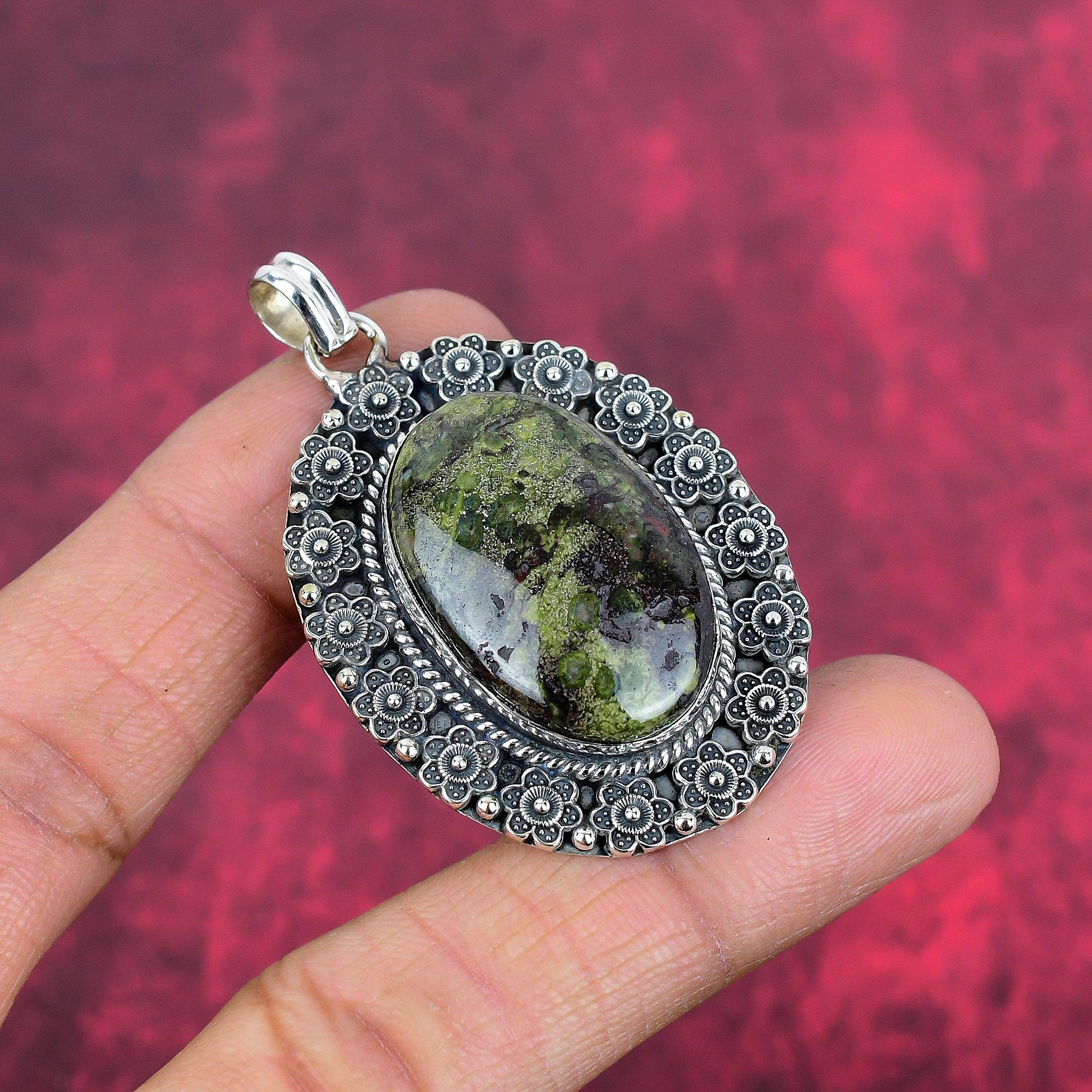 Drakblodsten Ädelsten 925 Sterlingsilver Smycken , Underbart Hänge För Hennes, Handgjorda Smycken För Kärlek