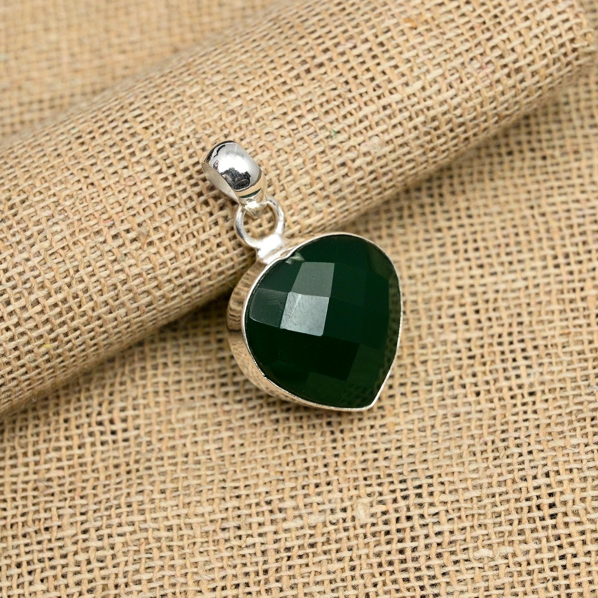 Zielony Onyks Kamień Szlachetny Ręcznie Robiony 925 Srebro Próby Biżuteria Wisiorek Dla Kobiet