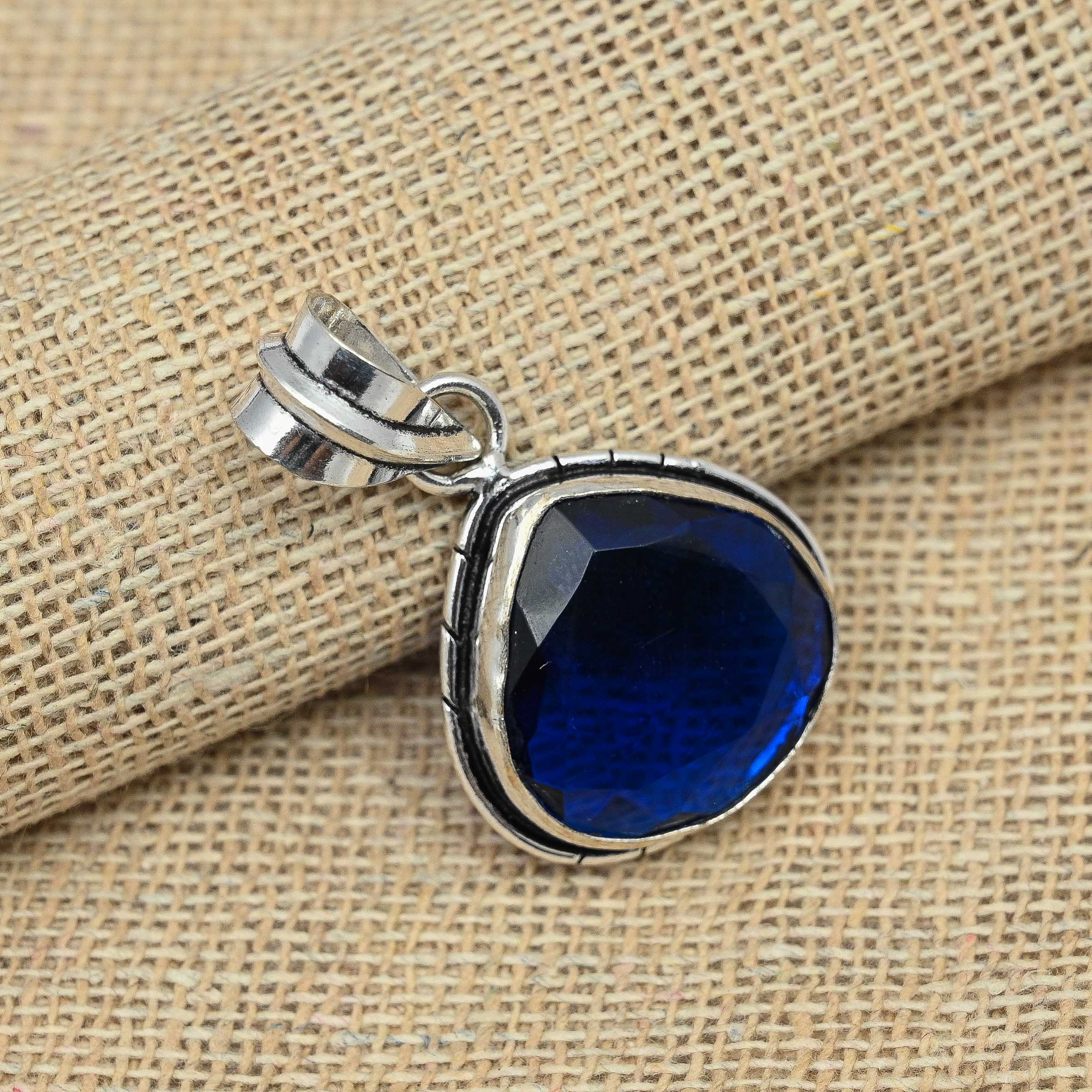 Blue Sapphire Lab-Created 925 Solid Sterling Silver Bijuterii realizate manual Pandantiv pentru femei