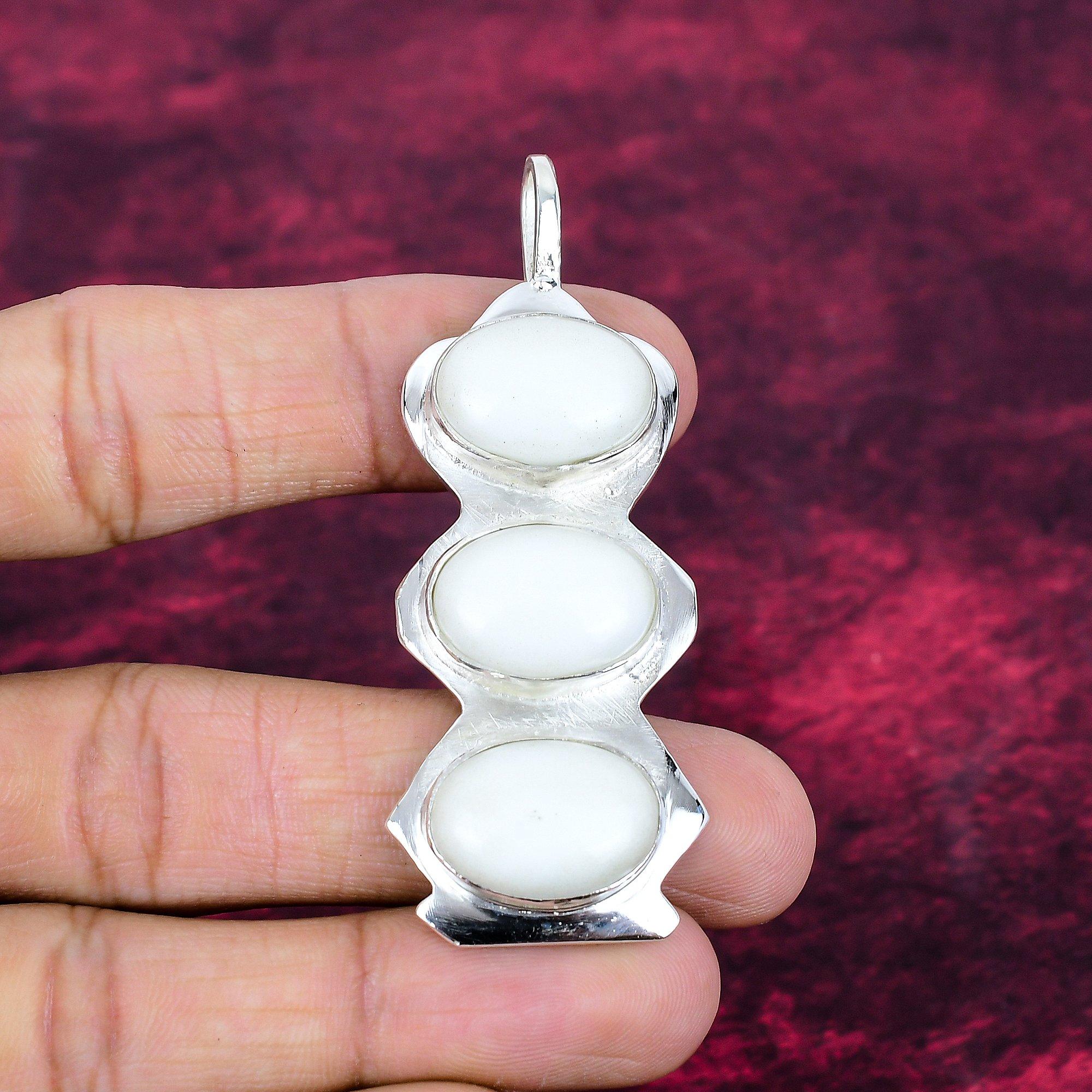 Pendentif en argent sterling massif 925 avec corail blanc, bijoux pendentif en pierres précieuses faits à la main, cadeaux pour femme, pendentif tout neuf