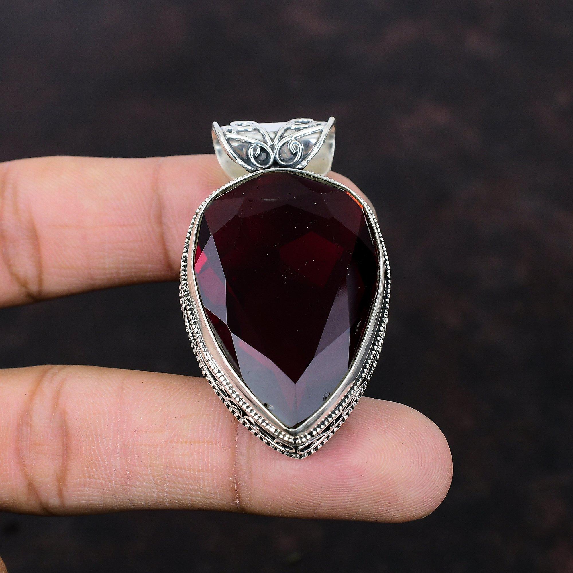 Faceted Mozambique Garnet Pendant Vintage Design Pendant Handmade Jewelry 925 Sterling Silver Pendant Real Gemstone Pendant Anniversary Gift