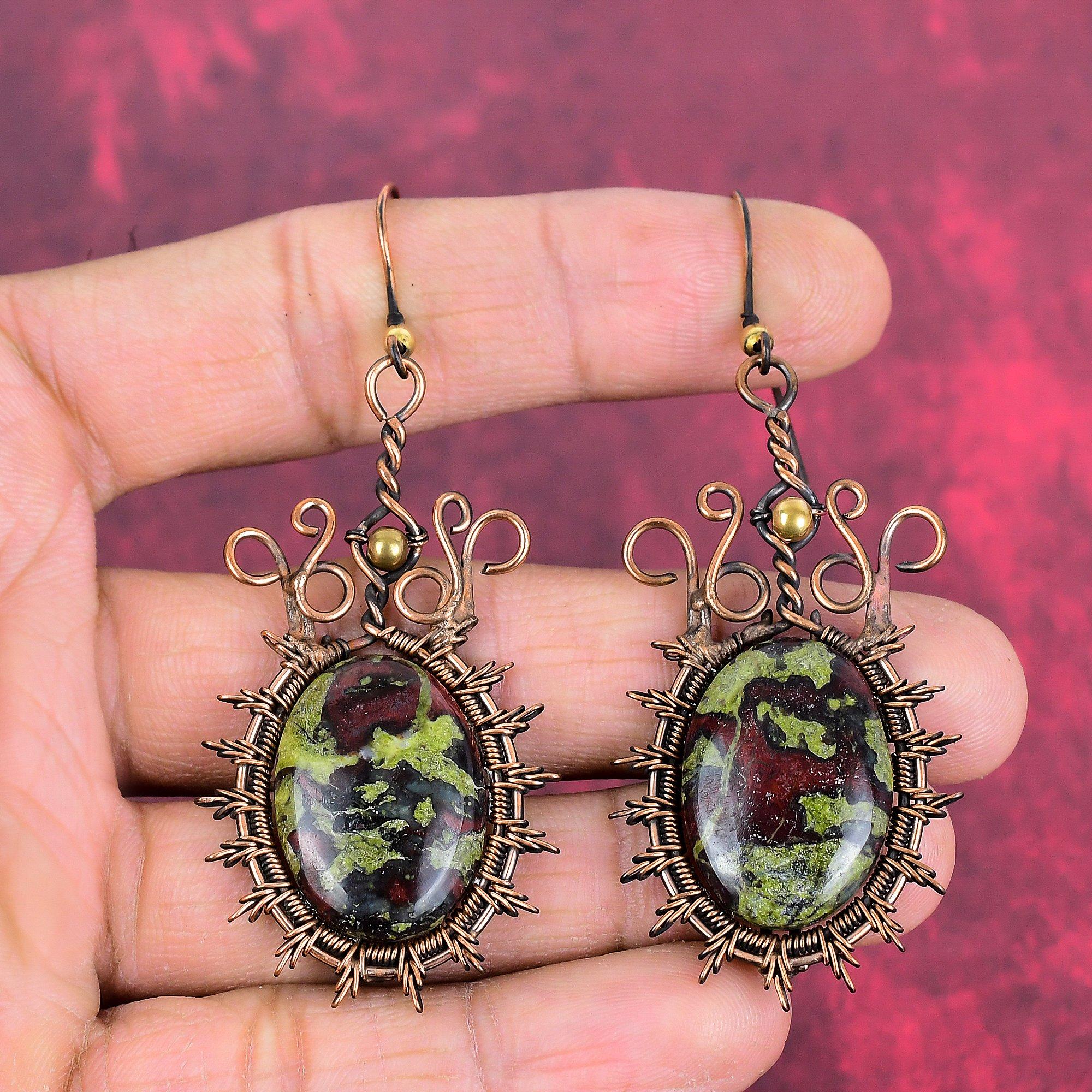 Boucle d'oreille en pierre de sang de dragon boucles d'oreilles enroulées de fil de cuivre bijoux en cuivre faits à la main très jolie boucle d'oreille en pierre précieuse bijoux enroulés de fil cadeaux pour femme