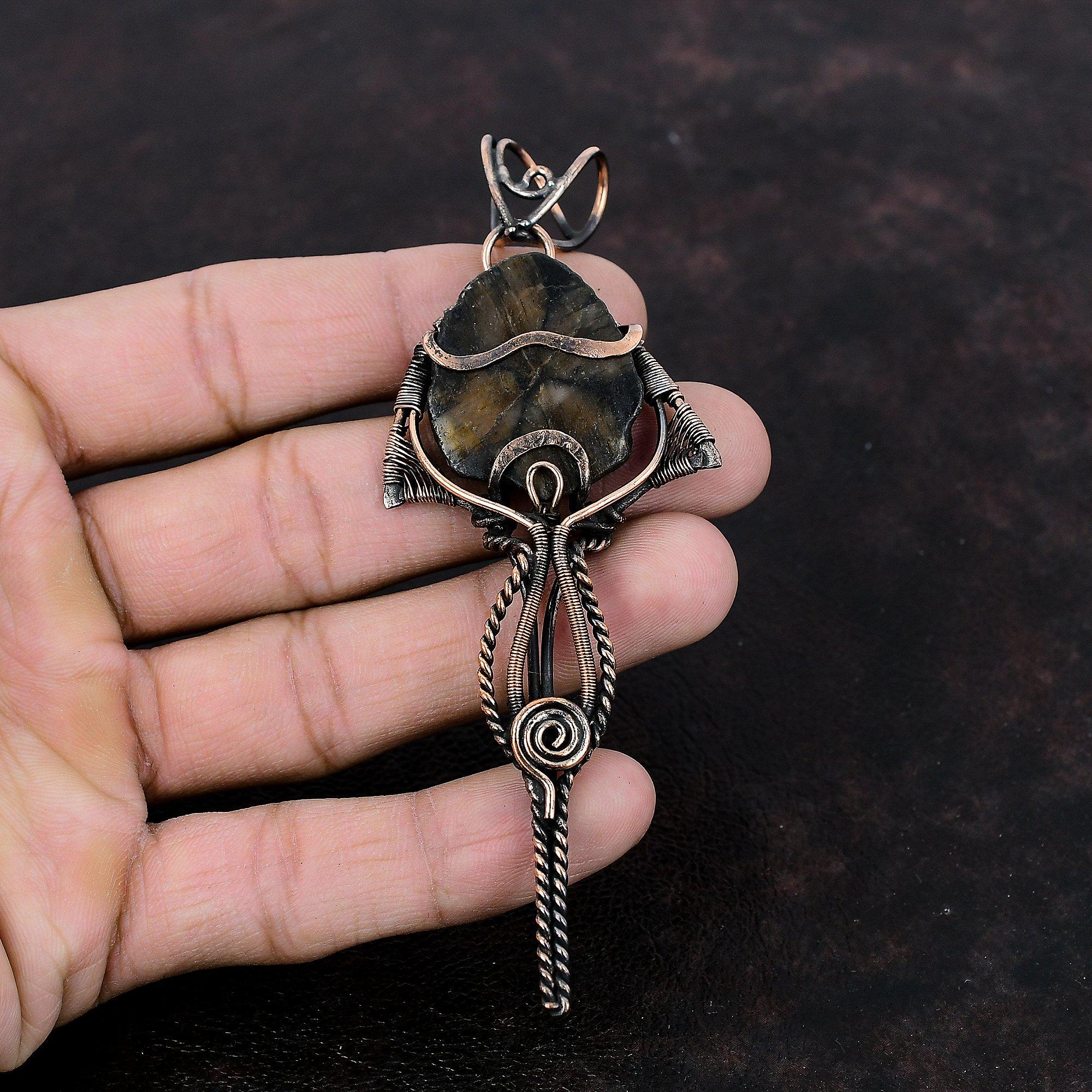 Pandantiv Piatră Prețioasă Chiastolit Pandantiv Înfășurat în Sârmă de Cupru Bijuterii Handmade cu Chiastolit Cadou Pentru Ea Bijuterii Minunate din Cupru Pandantiv Uimitor