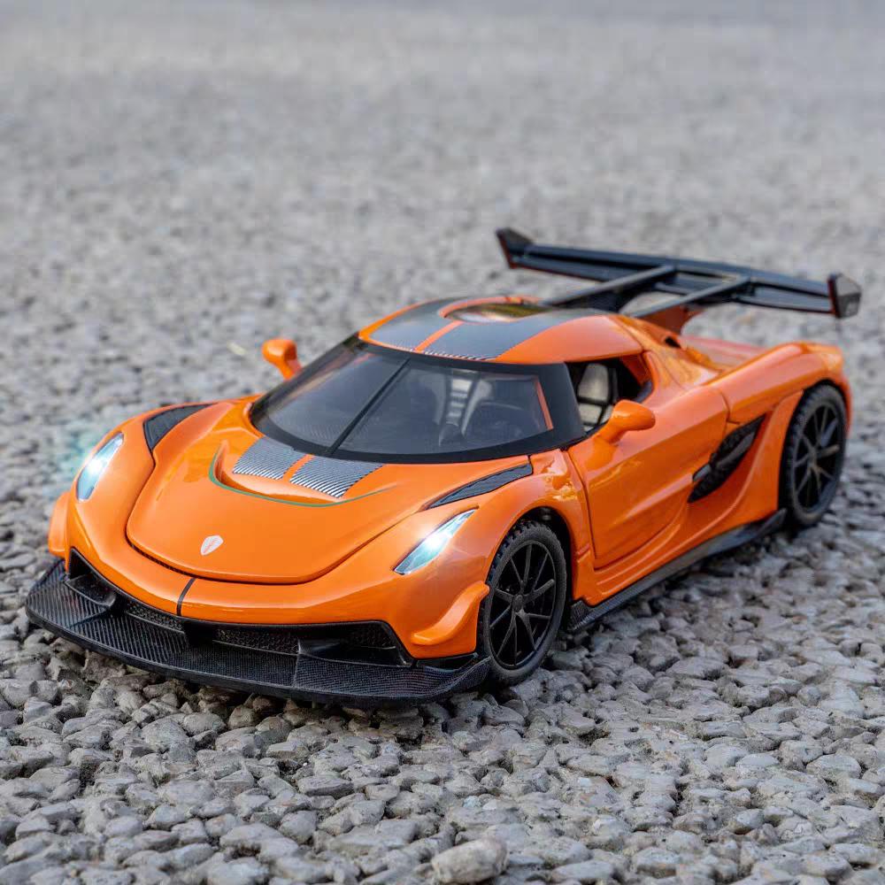 Koenigsegg Jesko Attack Supercar Simulation Diecast & Toy Vehicles Sounds & Light Pull Back Car 1:32 Alloy Model Gifts For Children