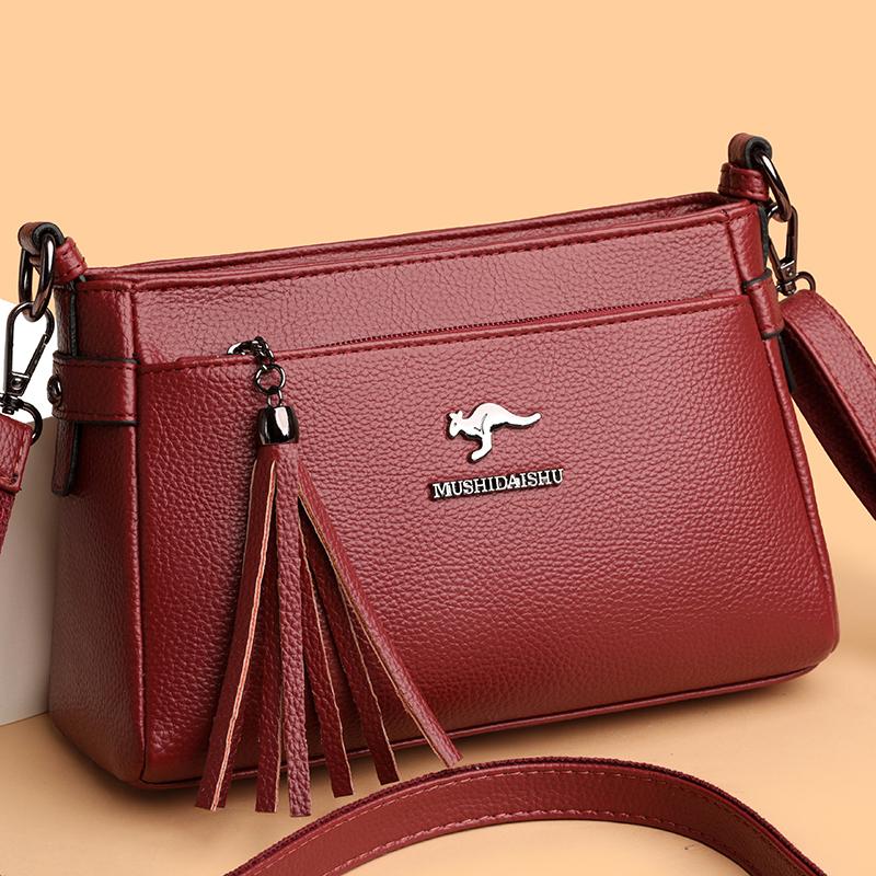 Simple Women's Shoulder Bag, Fashionable Tassel Hanging Pendant, Crossbody Bag, Retro Shoulder Bag, Suitable for Daily Use and Shopping