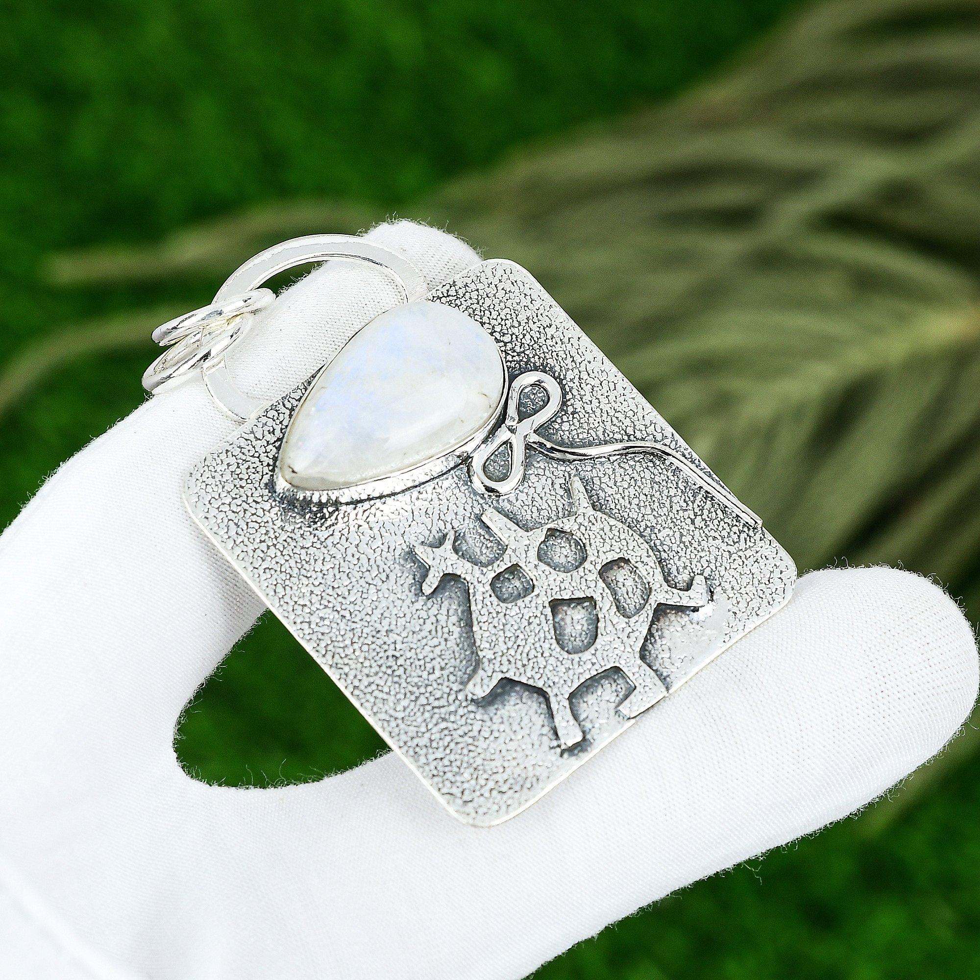 Mothers Day Sale 925 Silver Rainbow Moonstone Gemstone Ethnic Pendant Jewelry