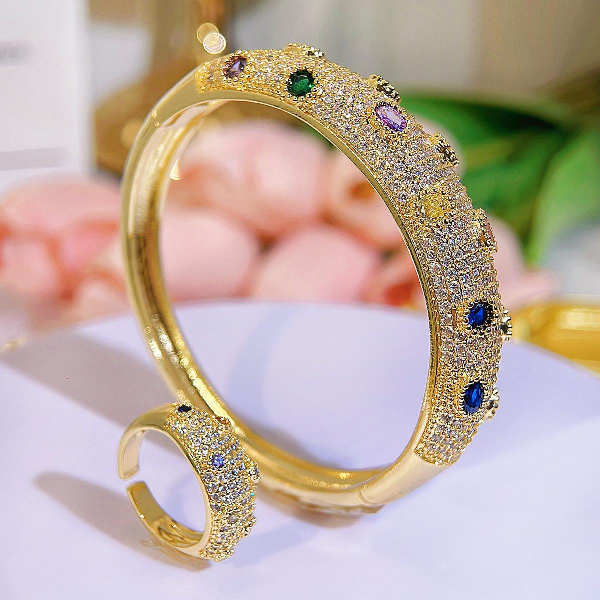 CMM High-quality Dubai Luxury Jewelry Set Retro Italian Hand-Brushed Craftsmanship Golden Inlaid Zircon Woman Bangle Ring Sets