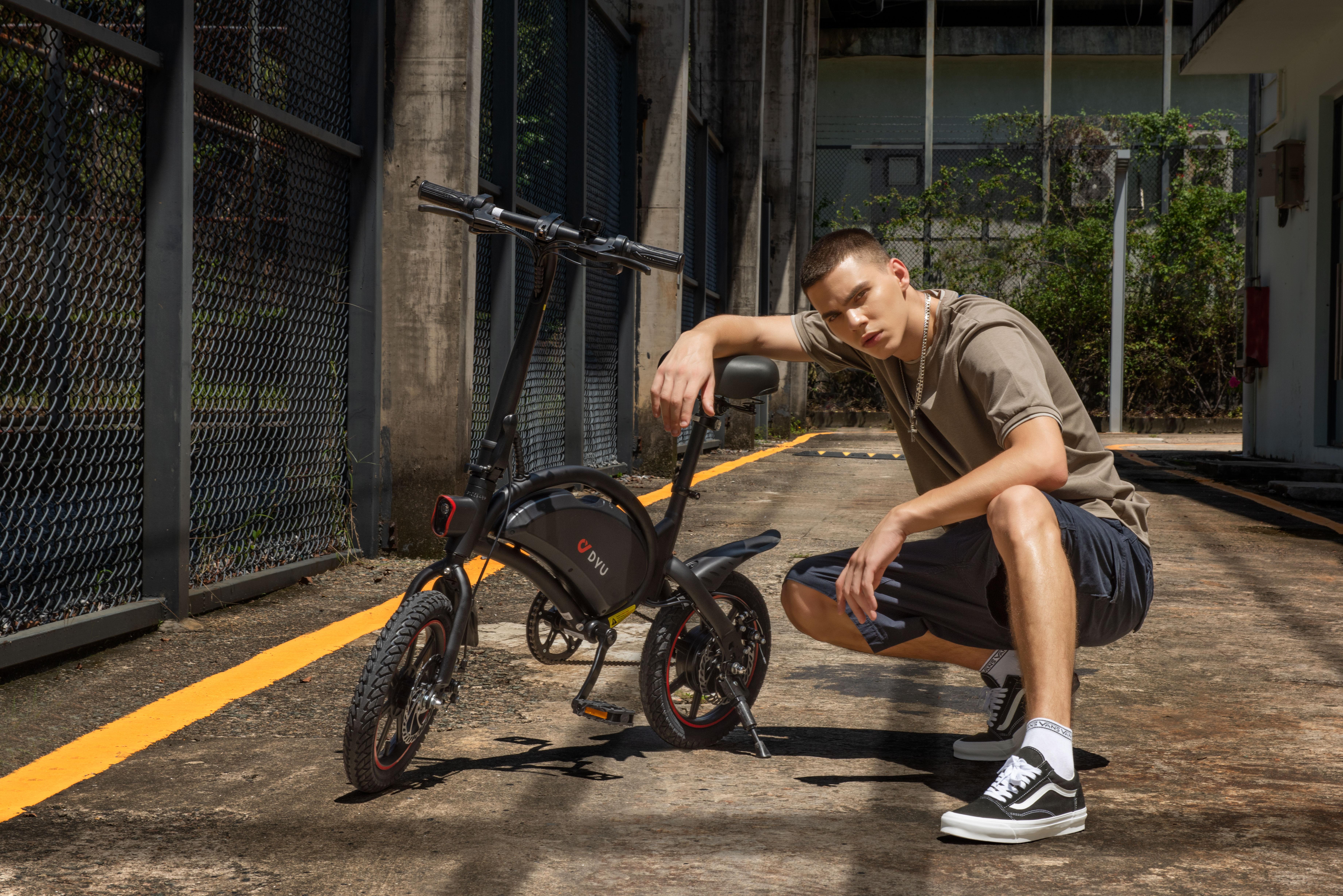 Smart E-Bike DYU D3F, 250W, 10Ah