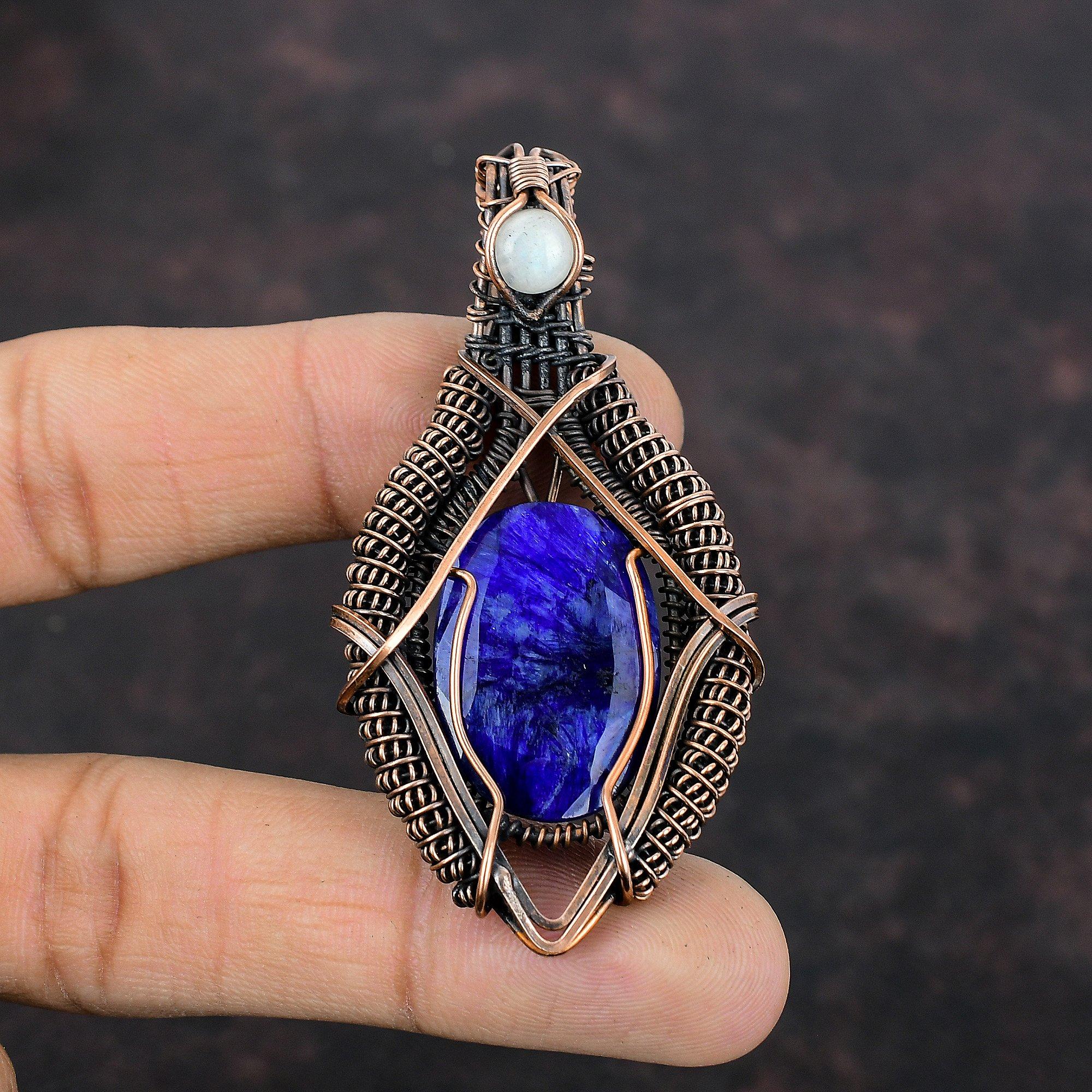 Pendentif Saphir Bleu Facetté Fil de Cuivre Enroulé Bijou Pendentif Pierre Précieuse Pierre de Lune Arc-en-Ciel Pendentif Cuivre Bijou Fait Main Cadeau de Fiançailles