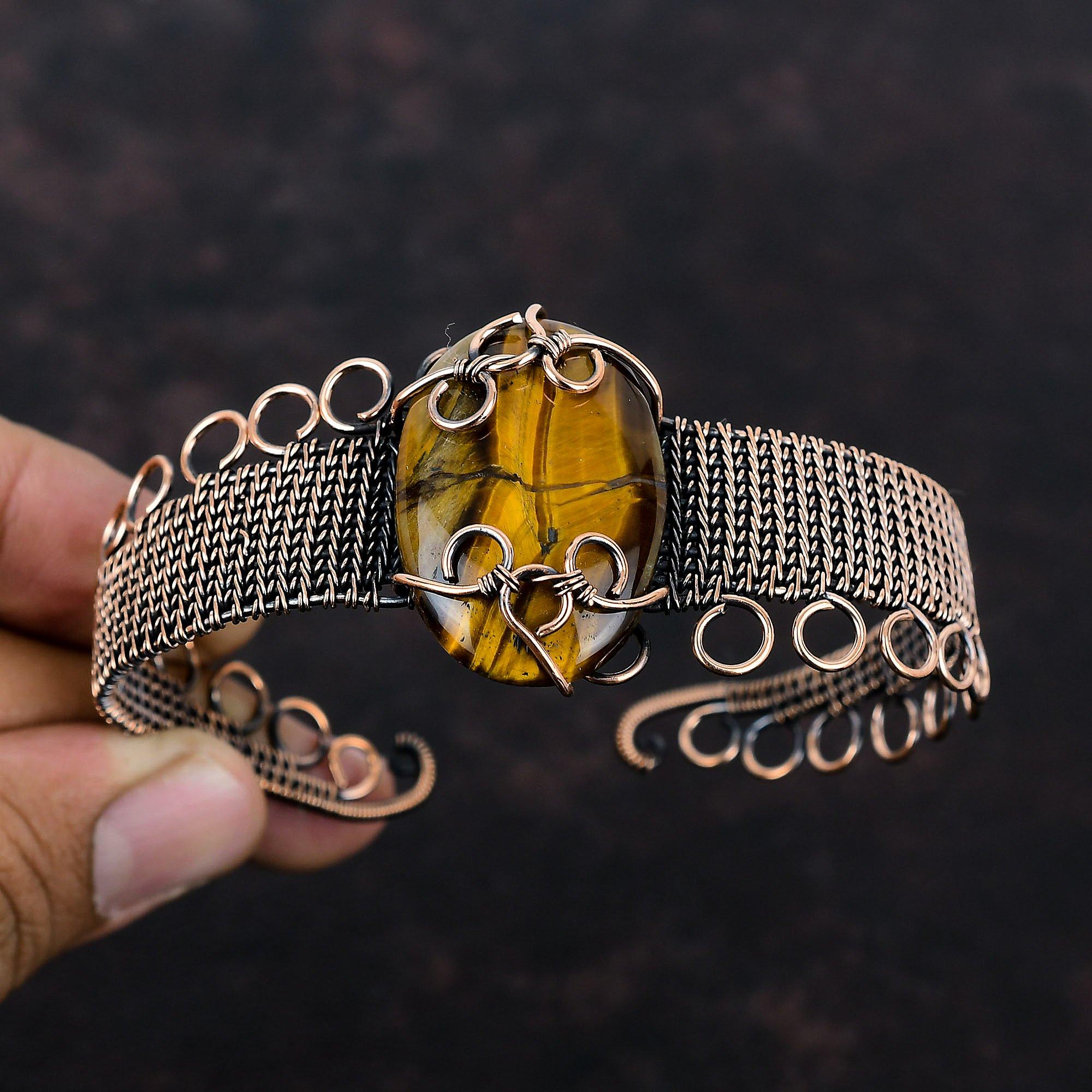 Tigerauge Edelstein Manschettenarmband Kupferdraht gewickelt verstellbares Manschettenarmband Handarbeit Unikat Armreif Geschenk für Sie Kupferdraht Wickelschmuck