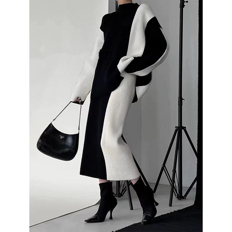 Design Sense of Niche High Neck Sweater Women Fashion Two-piece Autumn and Winter Color Collision Knitting Suit High Waist Half-body Skirt