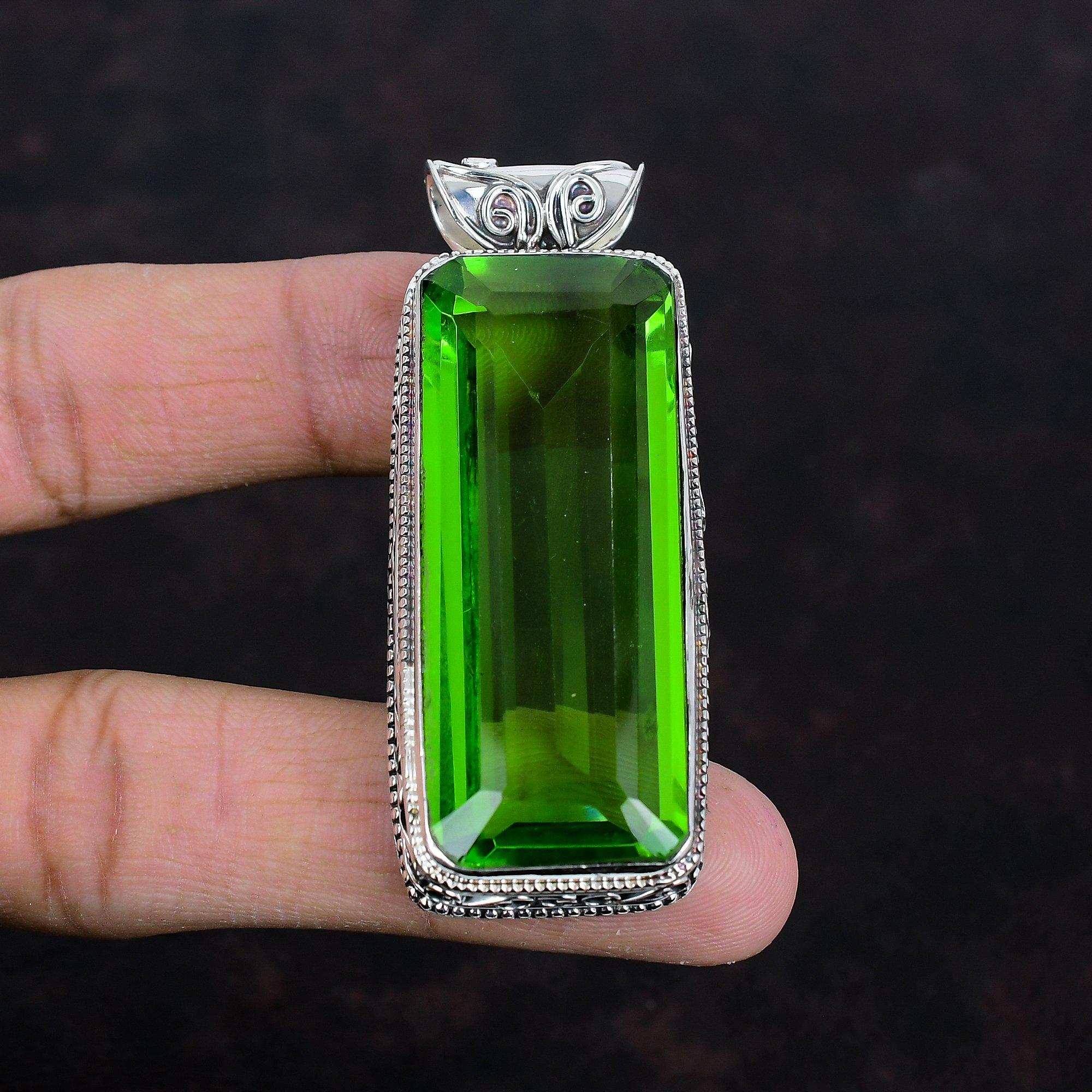 Faceted peridot pendant original gemstone pendant 925 sterling silver pendant handmade jewelry vintage pendant gifts for wife dainty jewelry