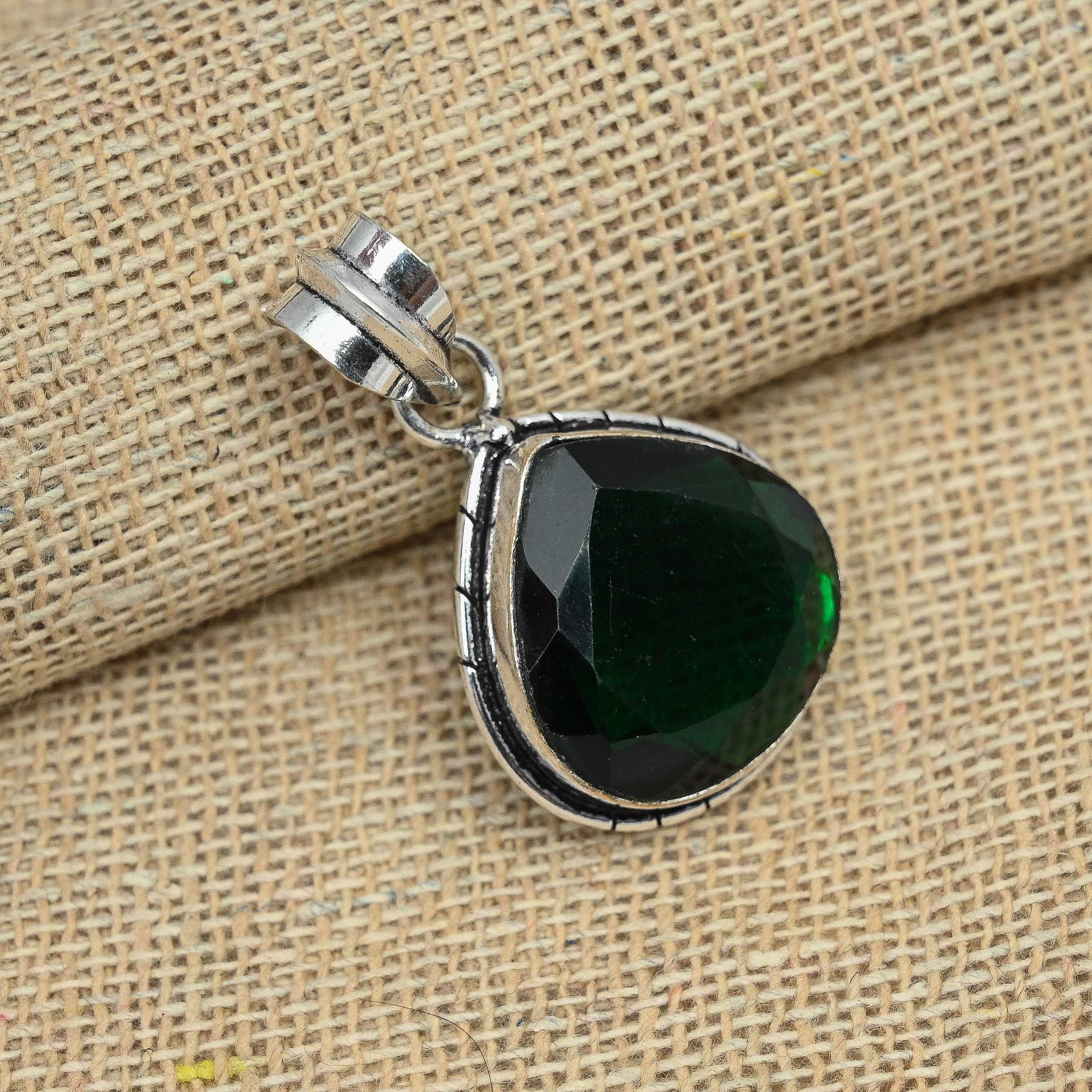Chrome Diopside Gemstone Jewelry 925 Sterling Silver Handmade Designer Pendant