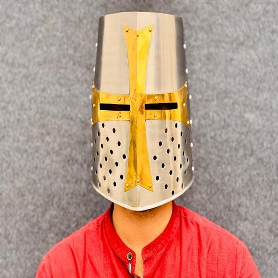 Středověká helma templářského rytíře Křížová helma Design křižáckého válečníka pro halloweenský kostým Plně nositelná nebo k vystavení Nejlepší dárek