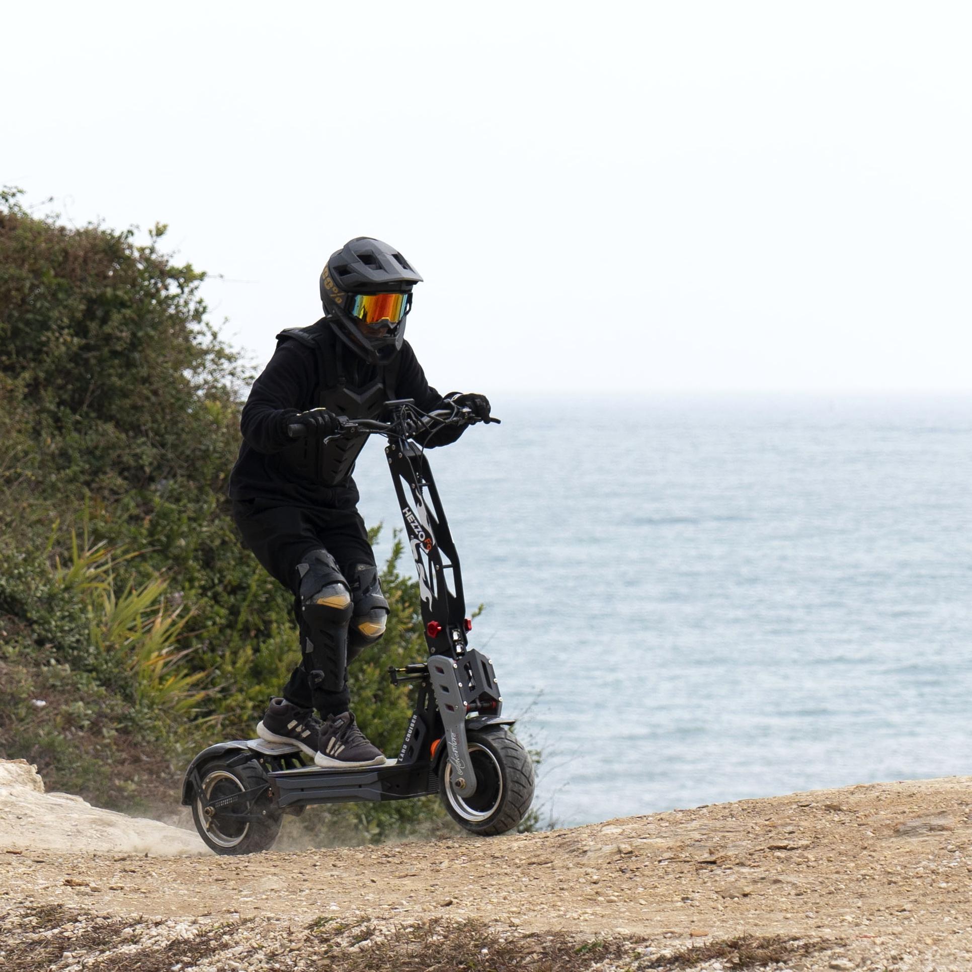 HEZZO F9 All-Terrain 8000W Dual-Drive Electric Scooter Motor 60V 40AH Battery 12 Inch Road Tires Adult Off-Road Folding E-Scooter