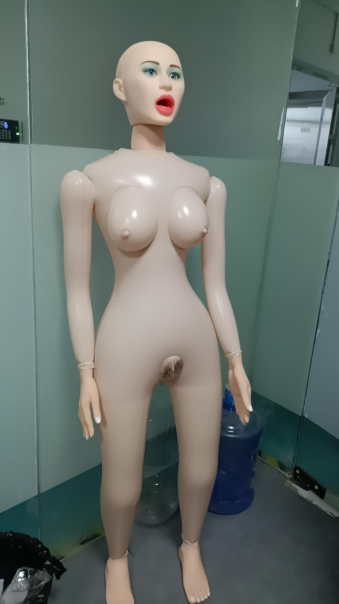 VaHppy Nafukovací panenky masturbátor anální sex 165cm 2,8kg Zesílená lesklá lakovaná kůže Hezké blond vlasy, modré oči
